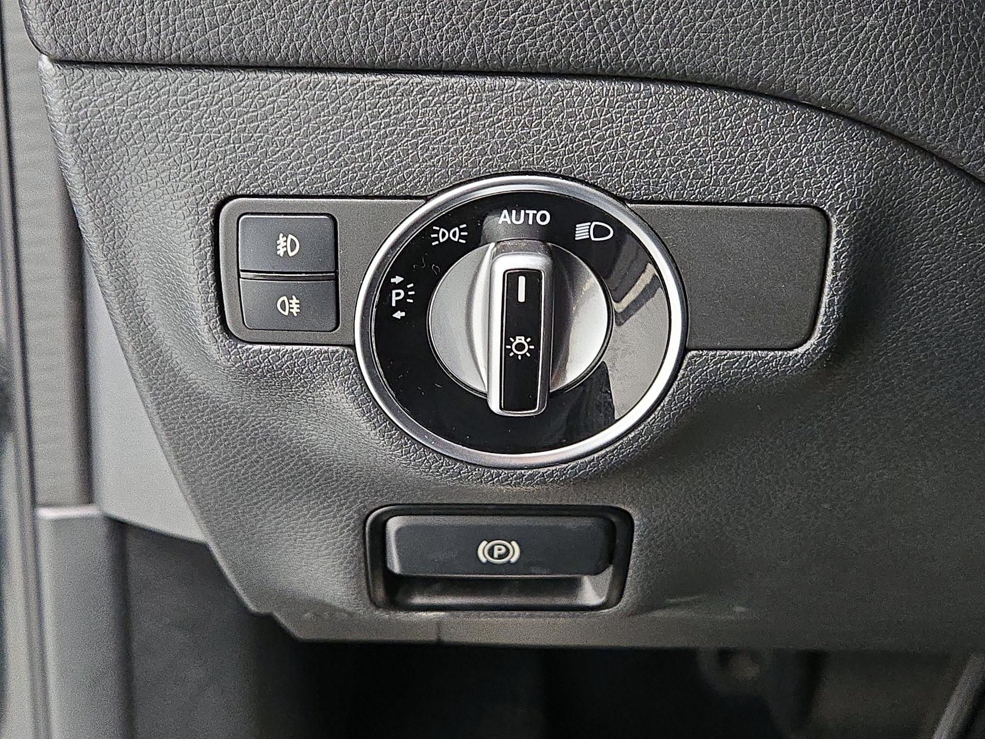 Thumbnail: 2019 Mercedes-Benz GLA - 13