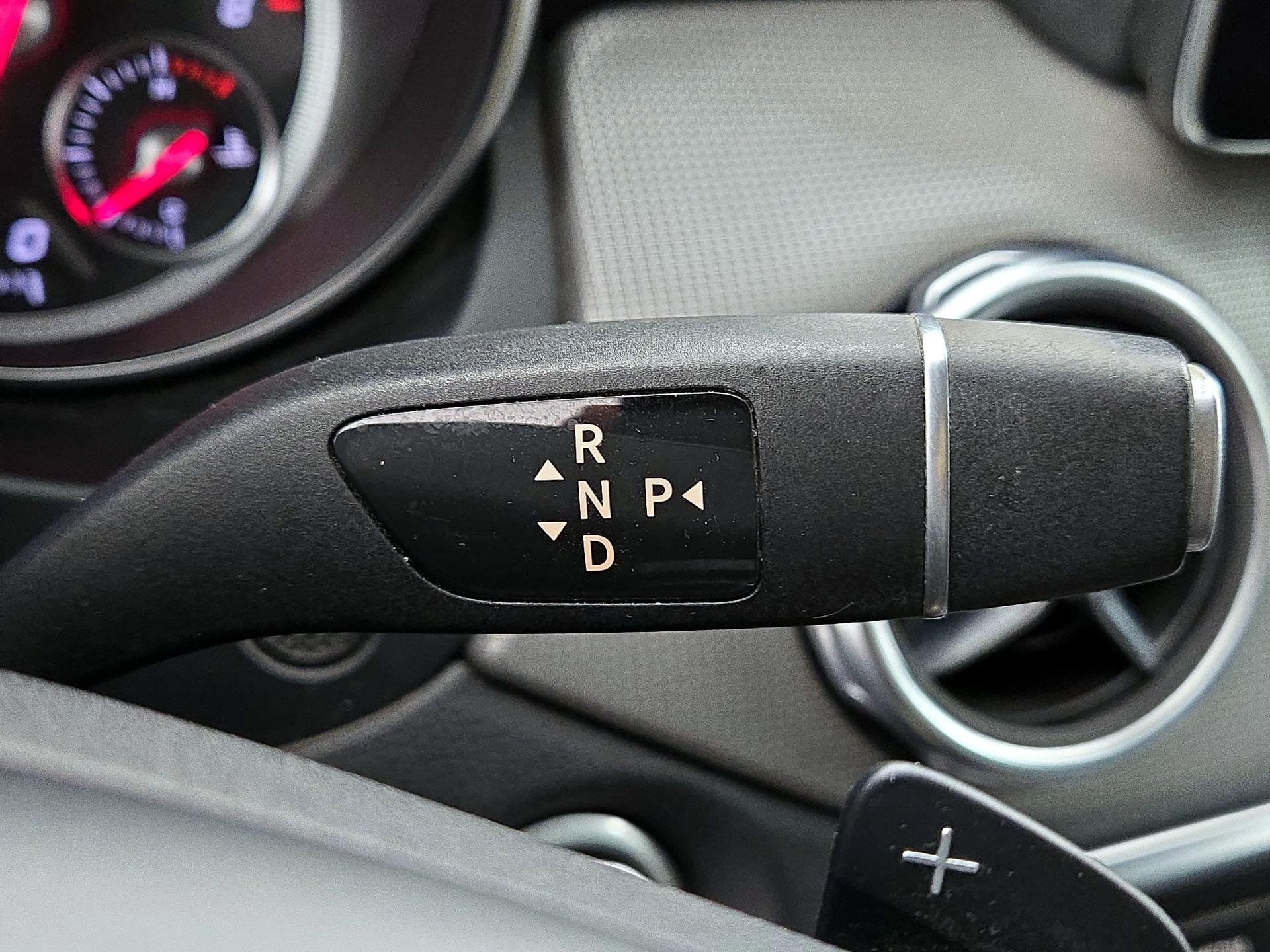 Thumbnail: 2019 Mercedes-Benz GLA - 17