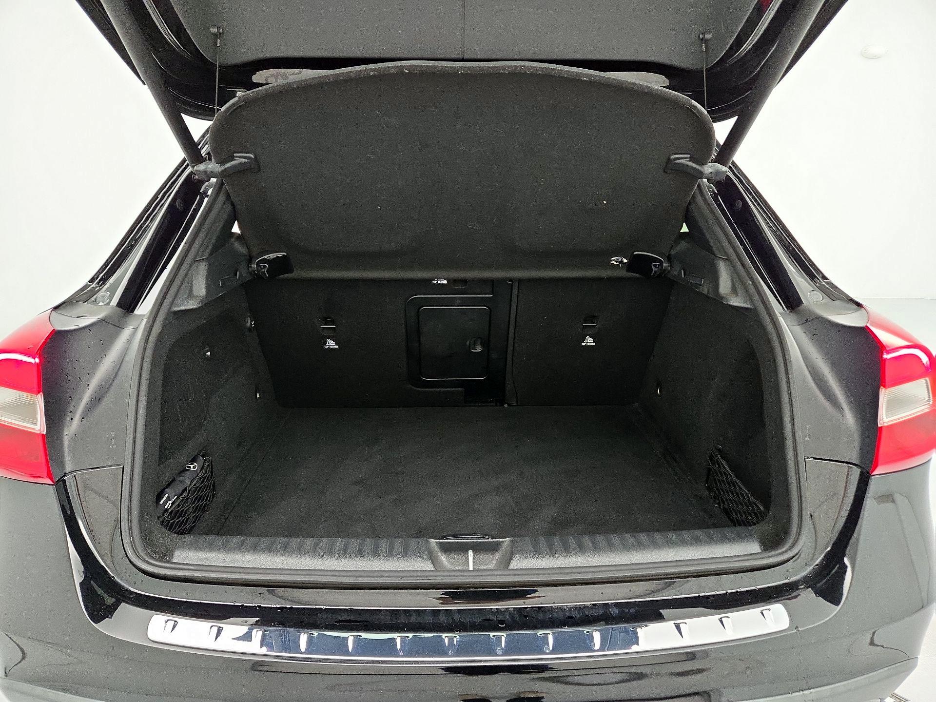 Thumbnail: 2019 Mercedes-Benz GLA - 20