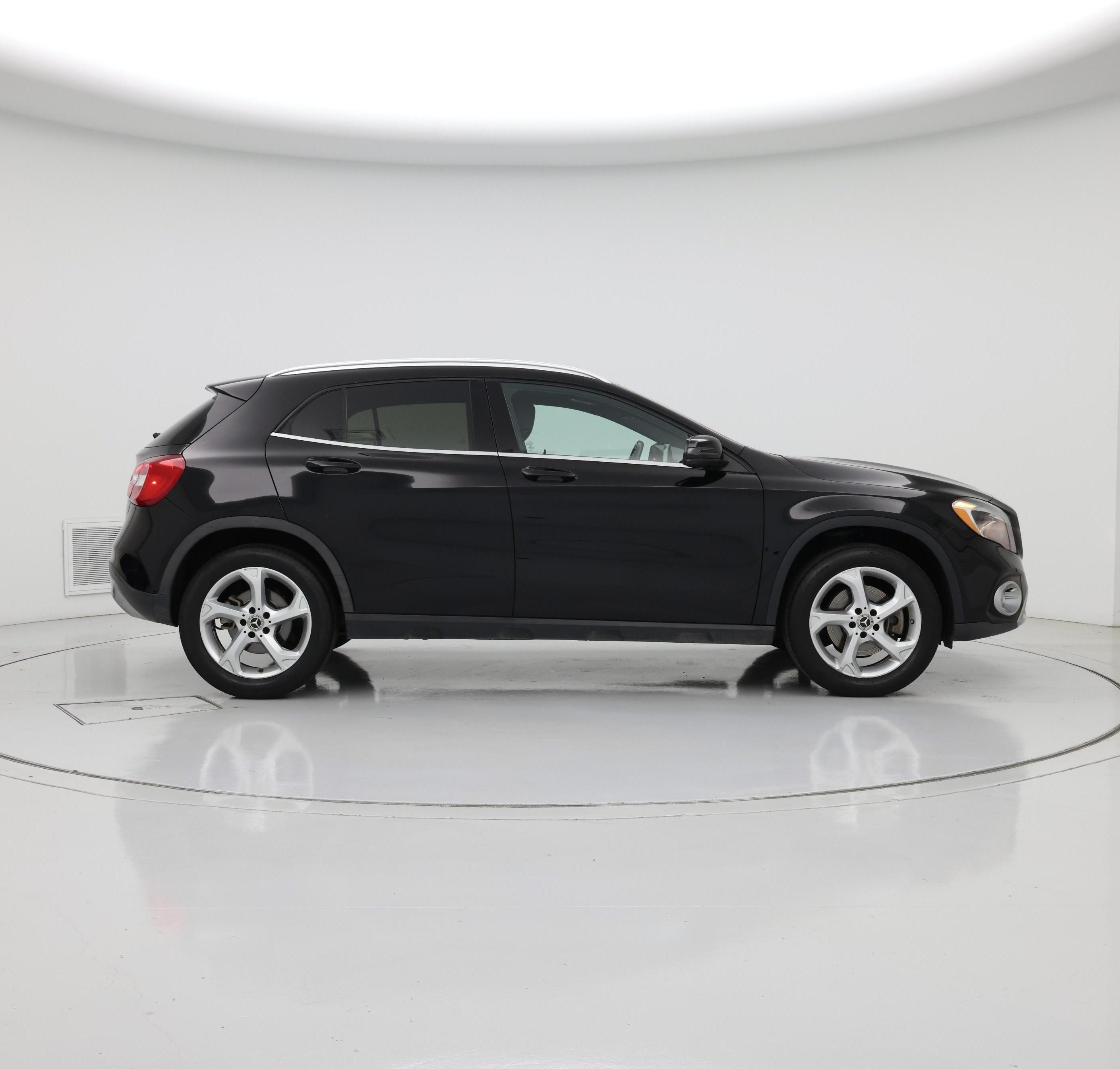 Thumbnail: 2019 Mercedes-Benz GLA - 7