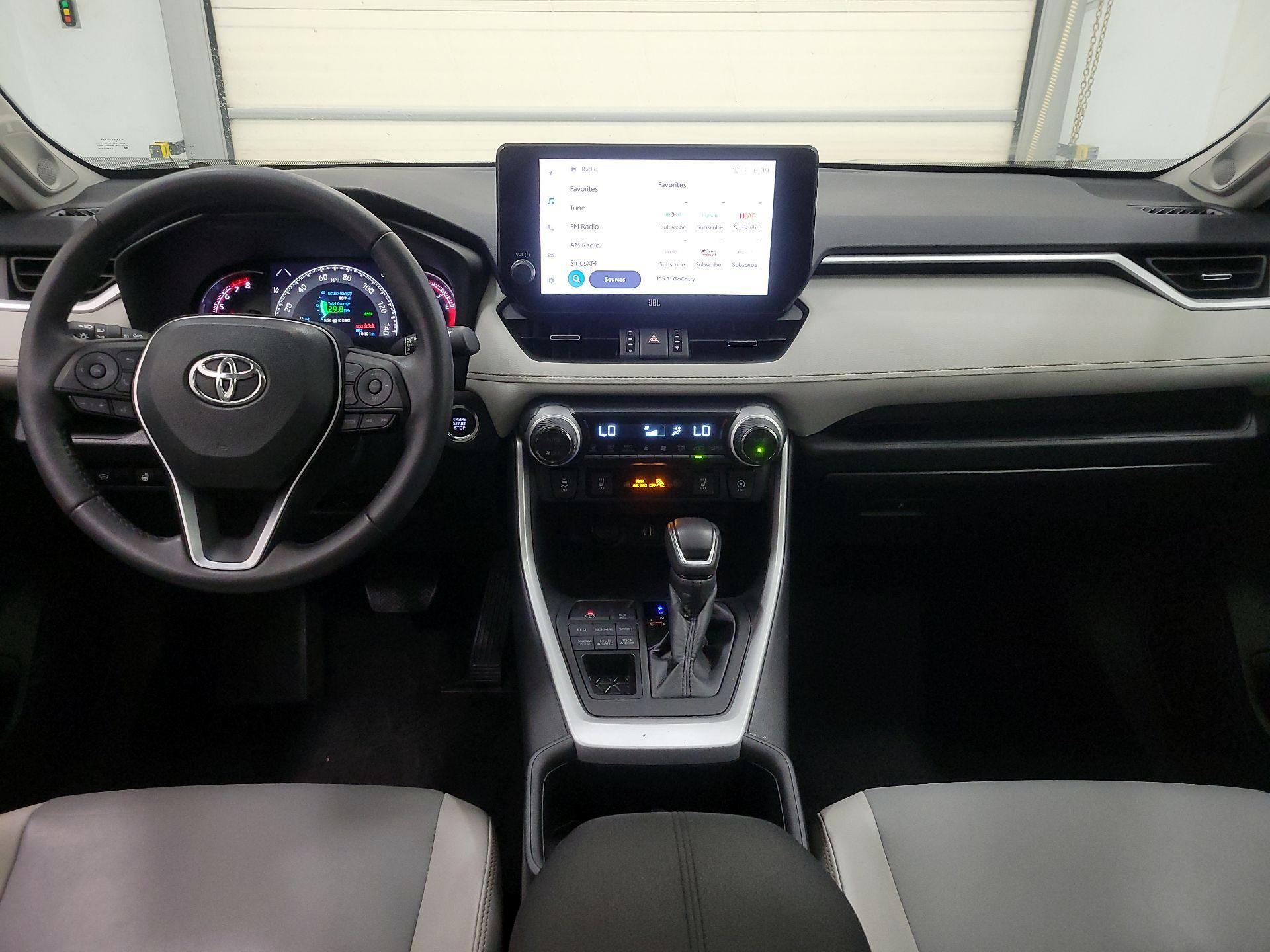 Thumbnail: 2023 Toyota RAV4 - 9