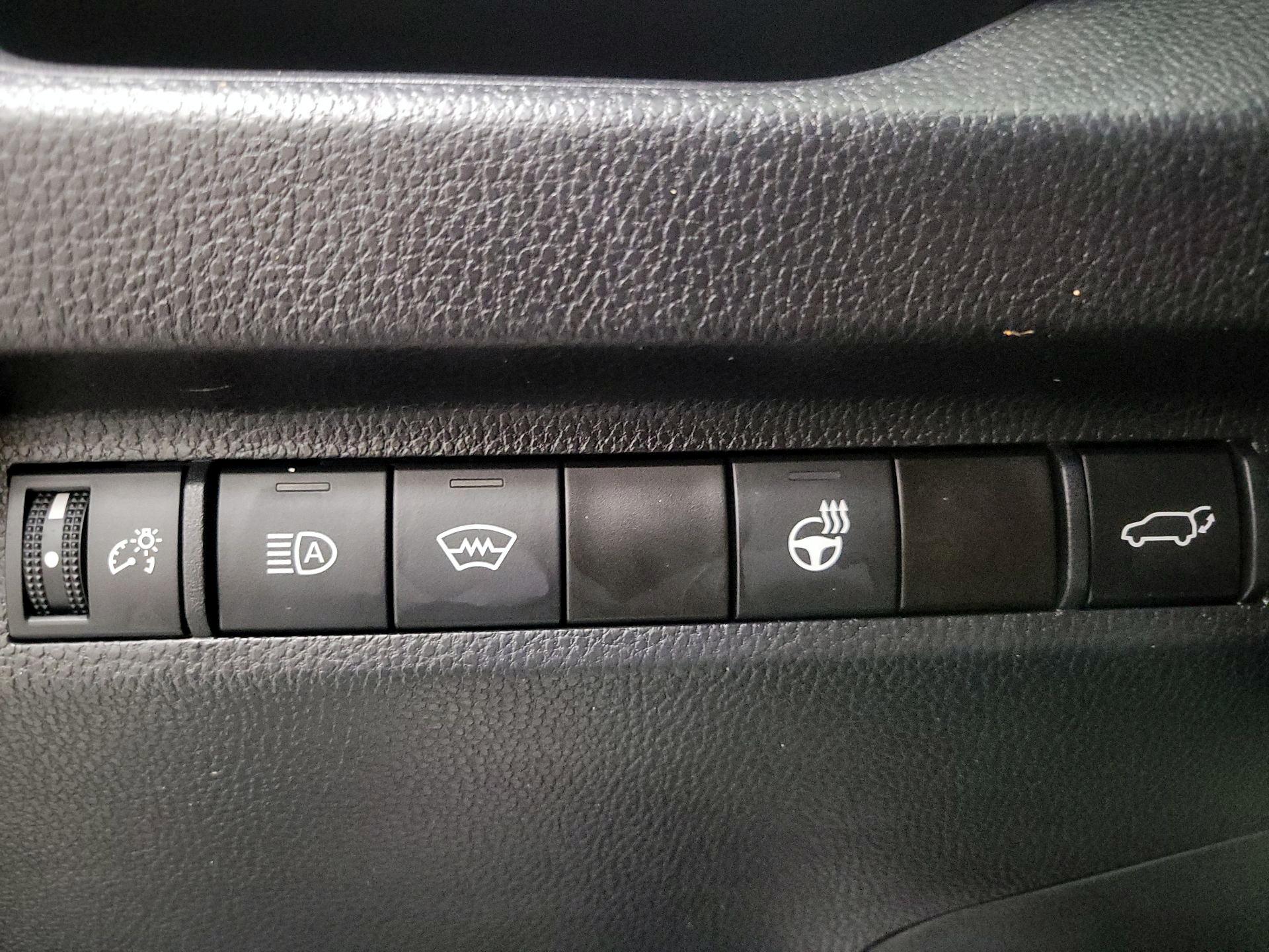 Thumbnail: 2023 Toyota RAV4 - 13