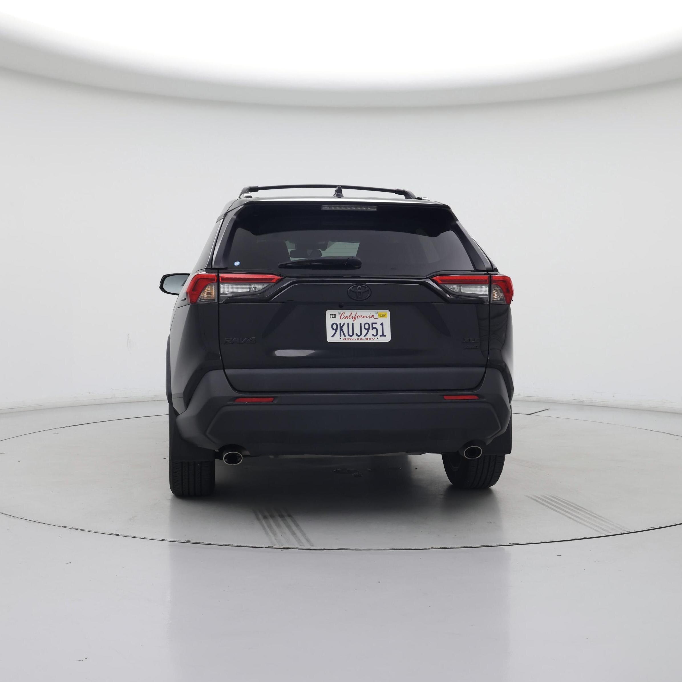 Thumbnail: 2023 Toyota RAV4 - 6