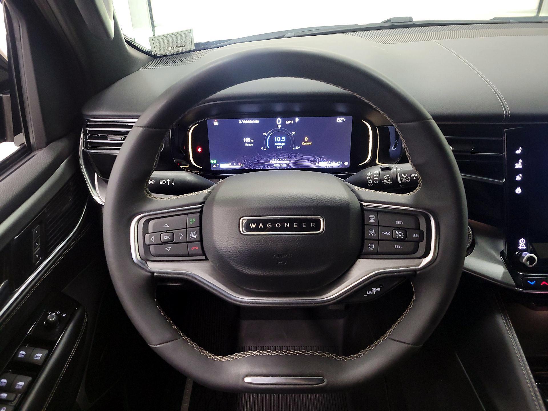 Thumbnail: 2024 Jeep Wagoneer - 10