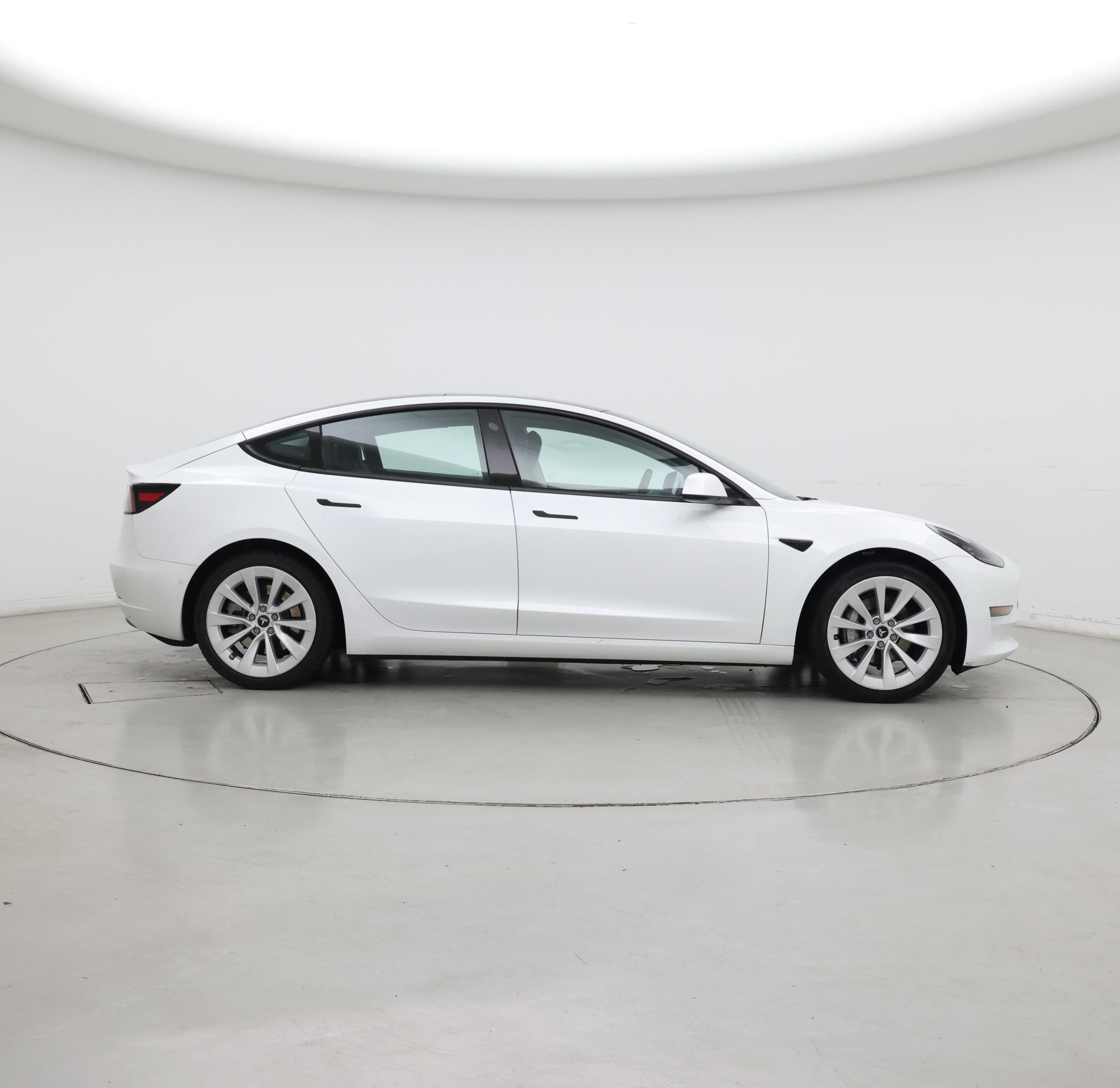 Thumbnail: 2021 Tesla Model 3 - 7