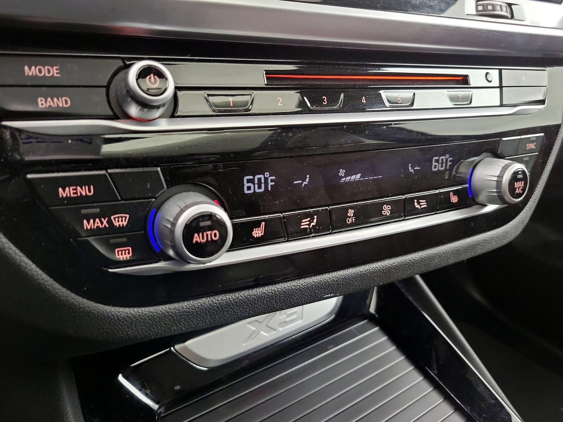 Thumbnail: 2019 BMW X3 - 17