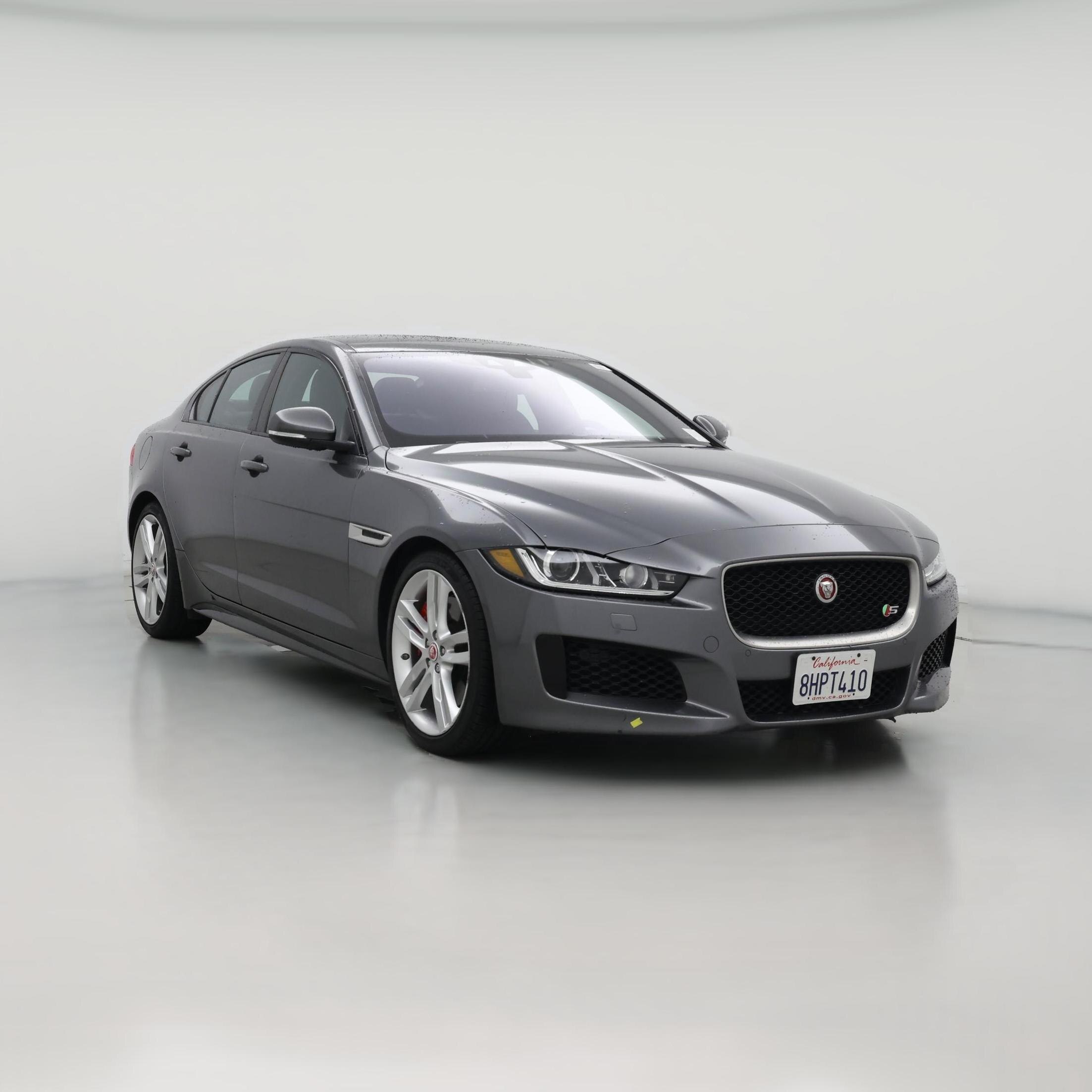 Thumbnail: 2018 Jaguar XE - 1
