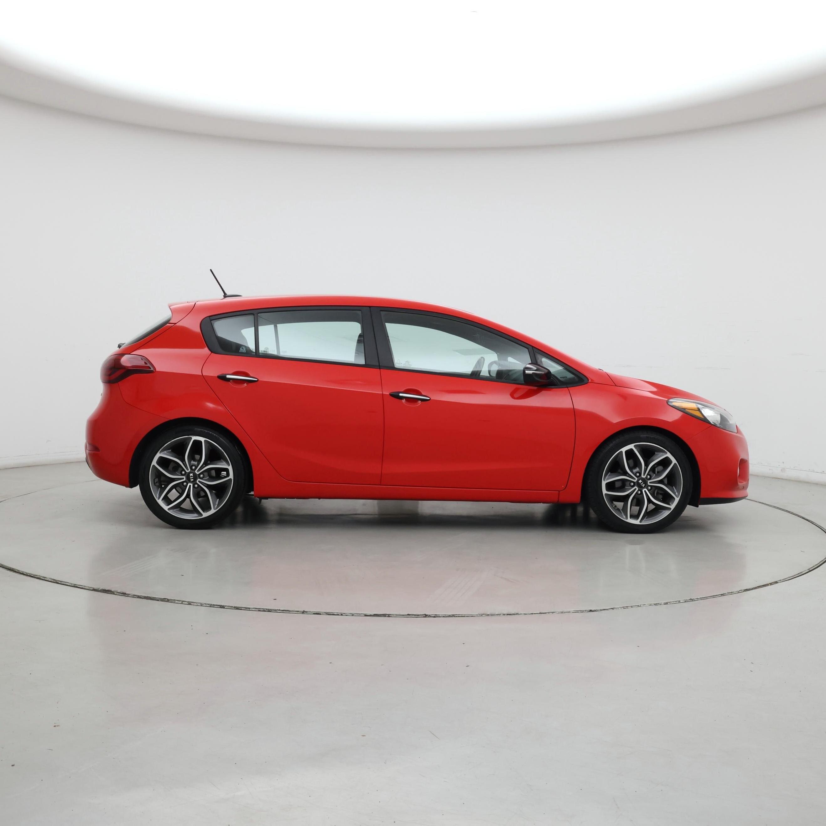 Thumbnail: 2015 Kia Forte - 7