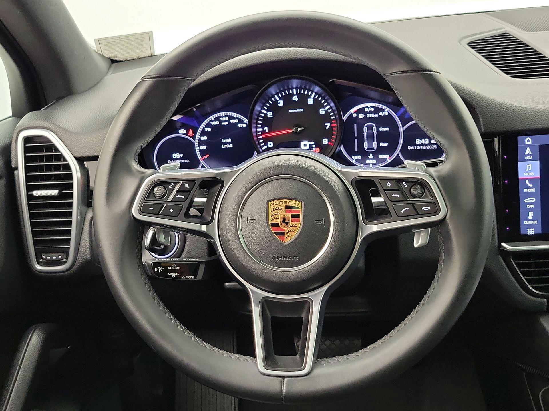 Thumbnail: 2019 Porsche Cayenne - 10