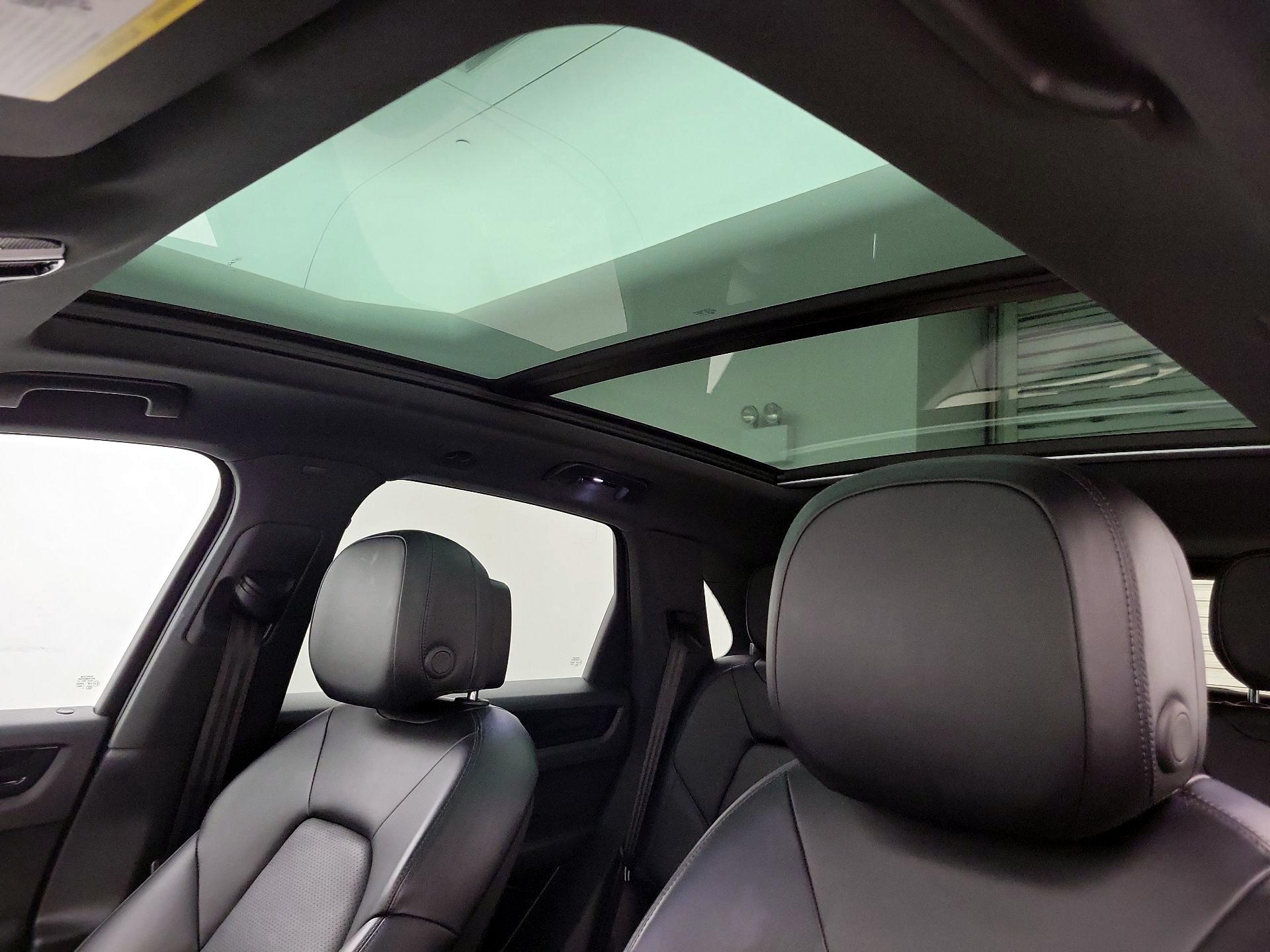 Thumbnail: 2019 Porsche Cayenne - 20