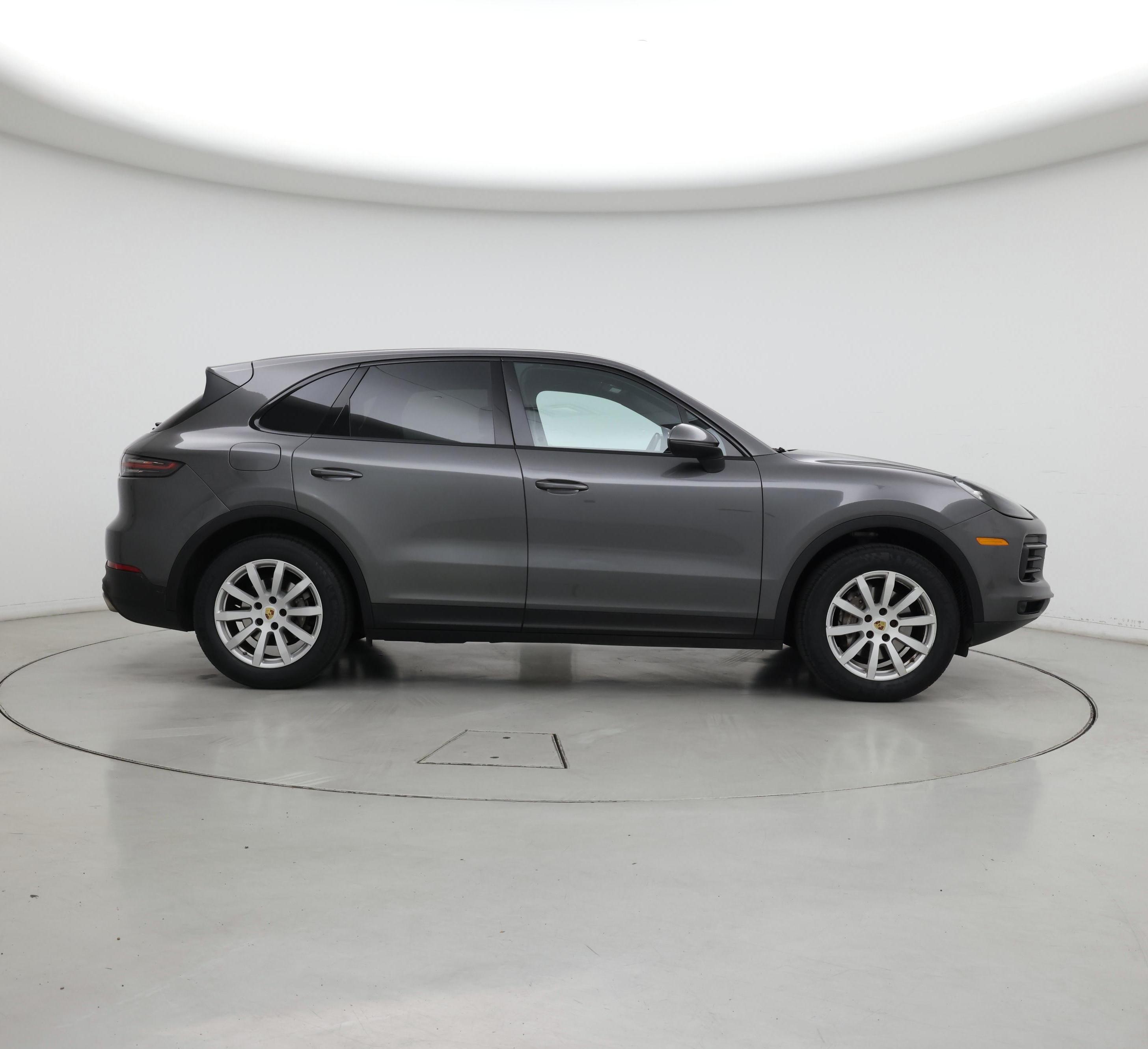 Thumbnail: 2019 Porsche Cayenne - 7