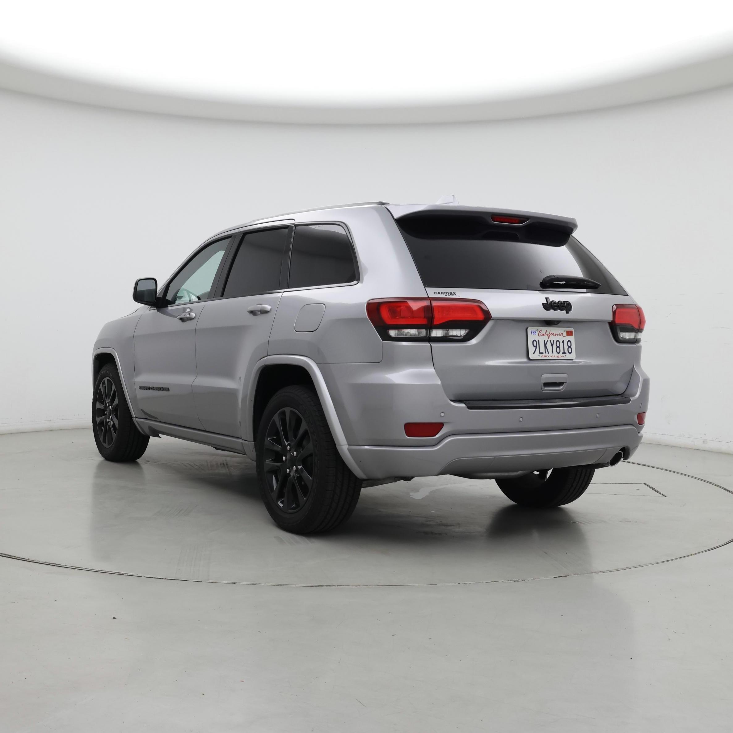Thumbnail: 2018 Jeep Grand Cherokee - 2