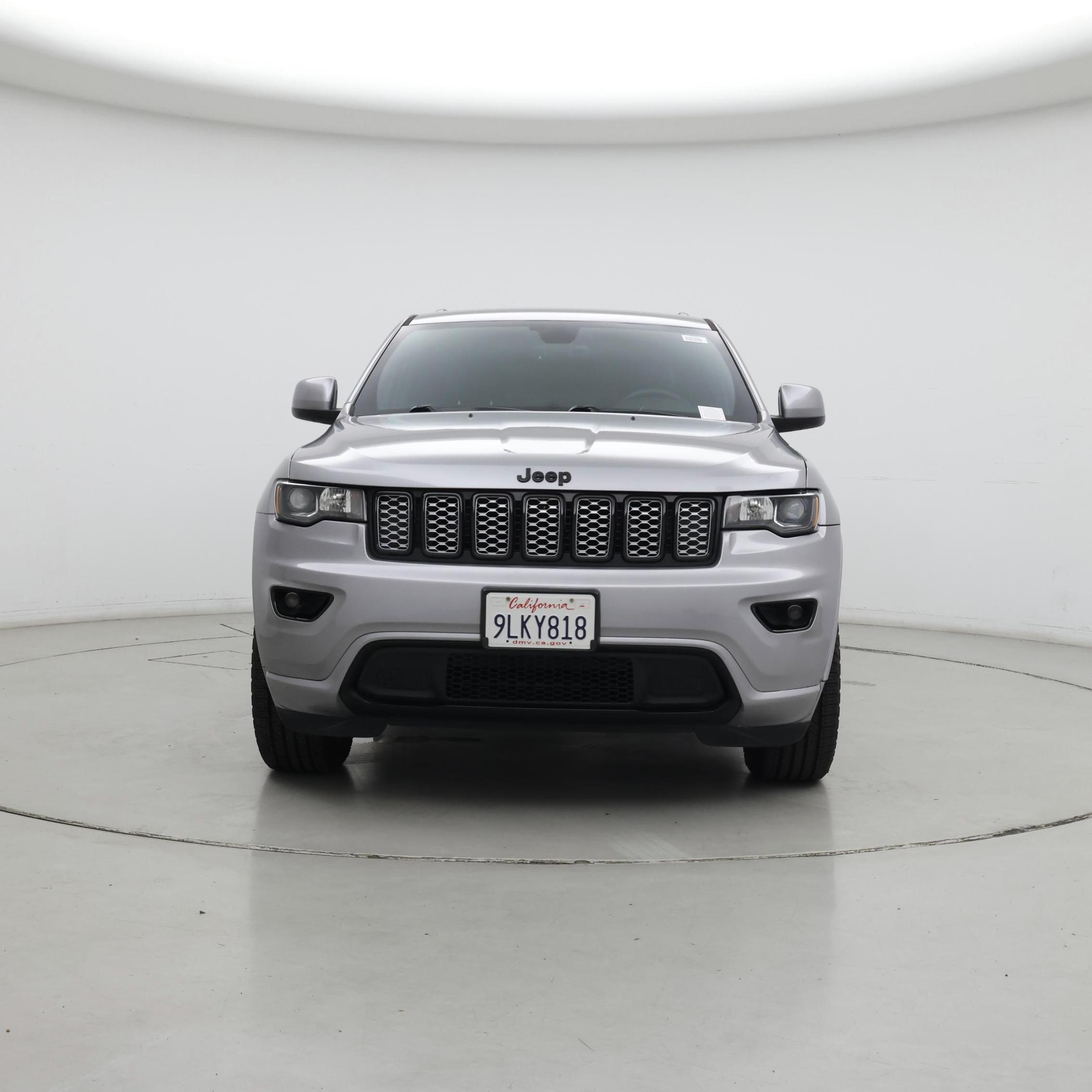 Thumbnail: 2018 Jeep Grand Cherokee - 5