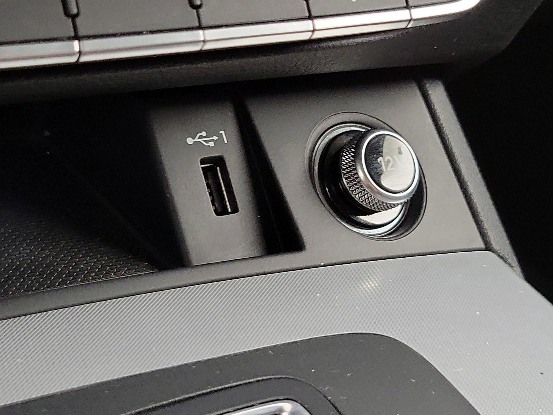 Thumbnail: 2018 Audi Q5 - 19