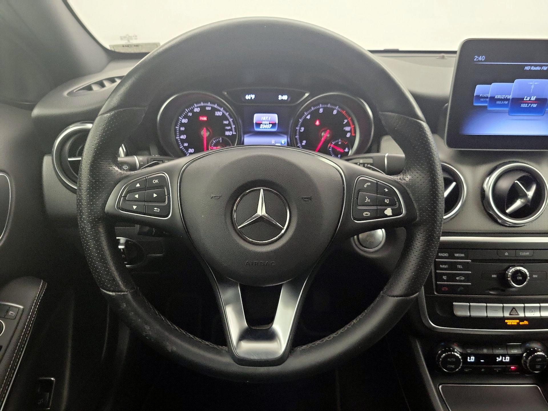 Thumbnail: 2019 Mercedes-Benz GLA - 10