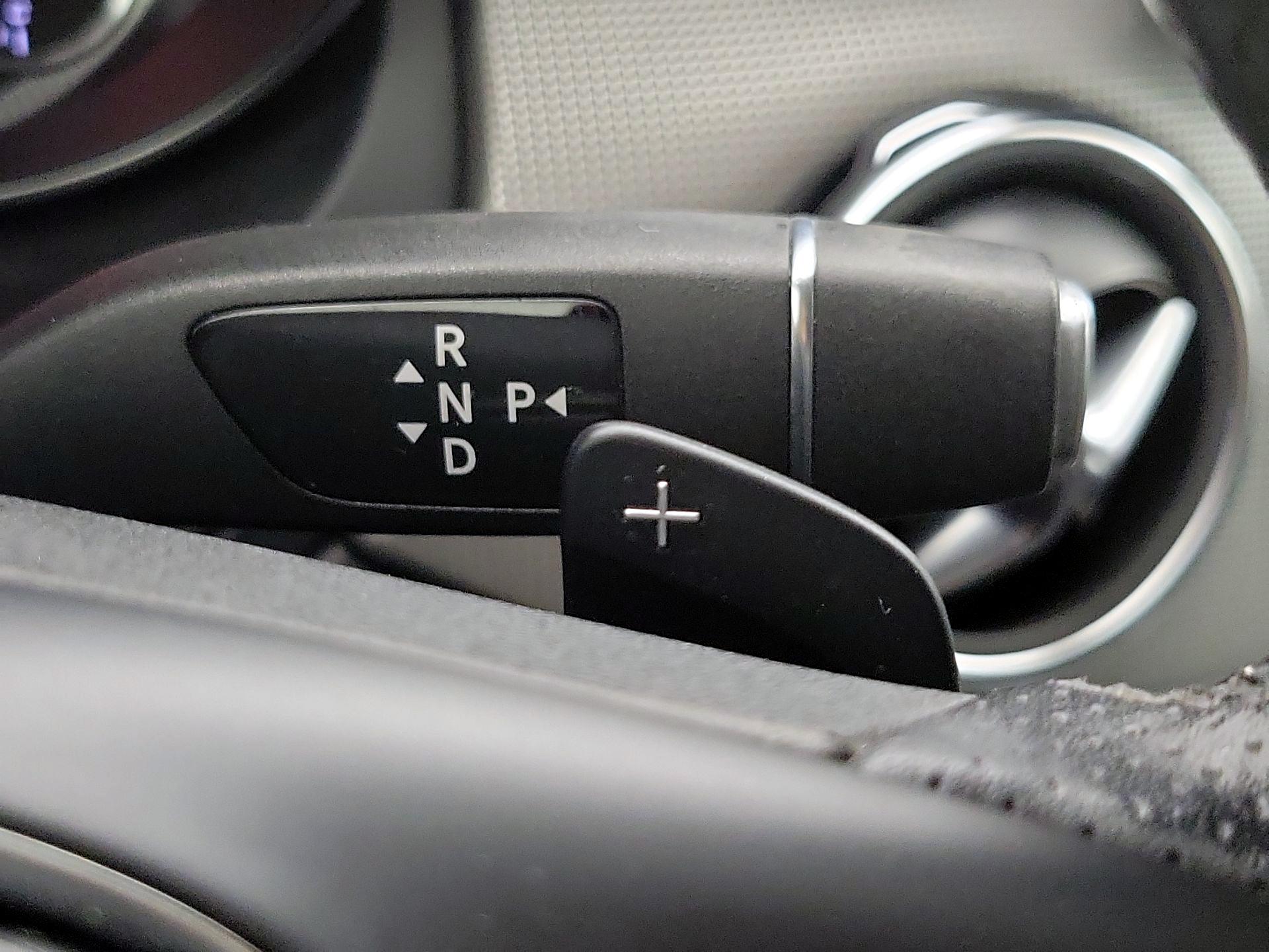 Thumbnail: 2019 Mercedes-Benz GLA - 17