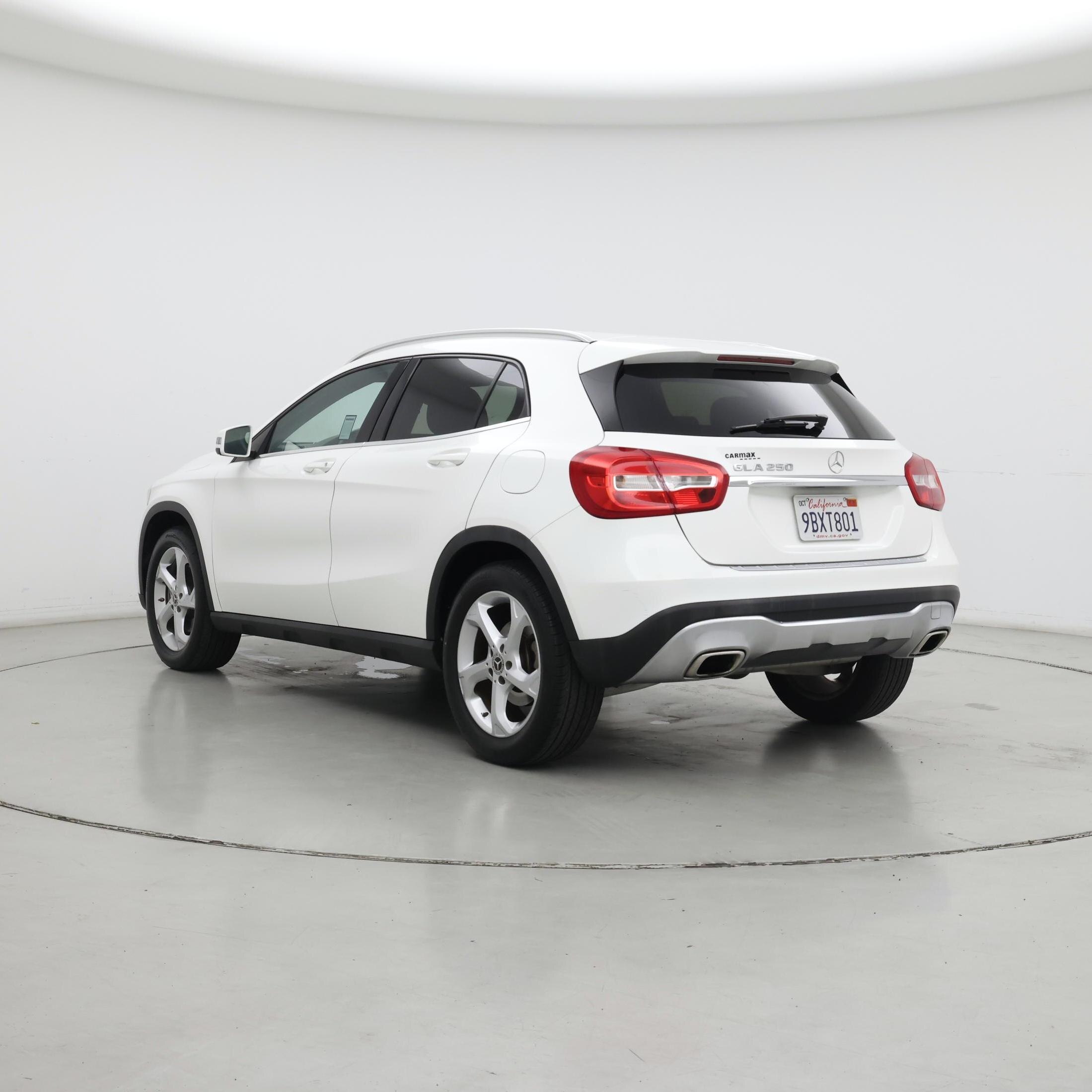 Thumbnail: 2019 Mercedes-Benz GLA - 2