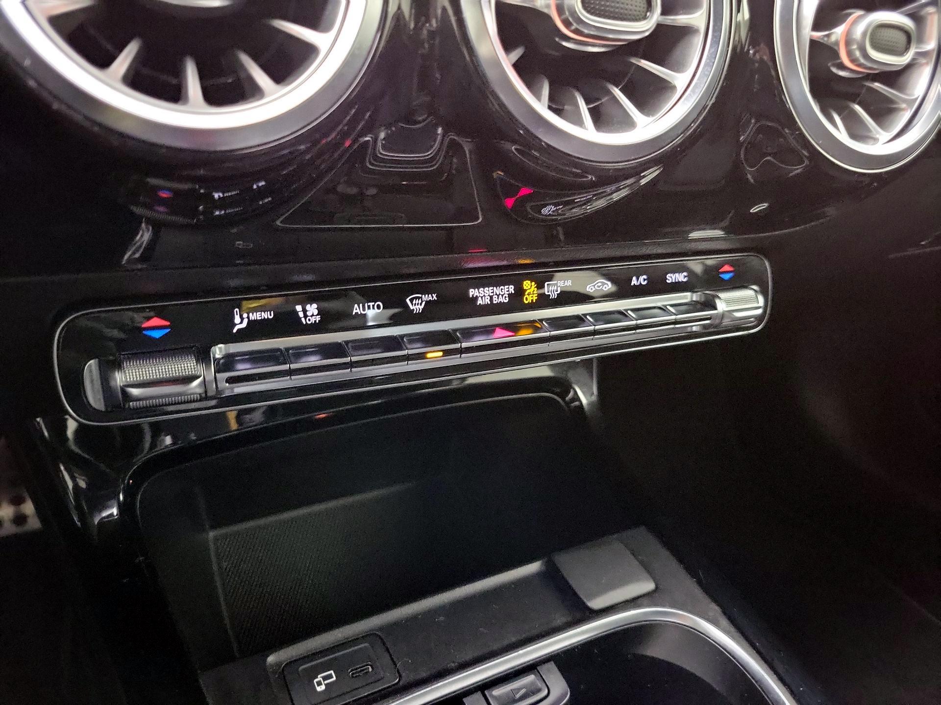 Thumbnail: 2020 Mercedes-Benz A-Class - 16