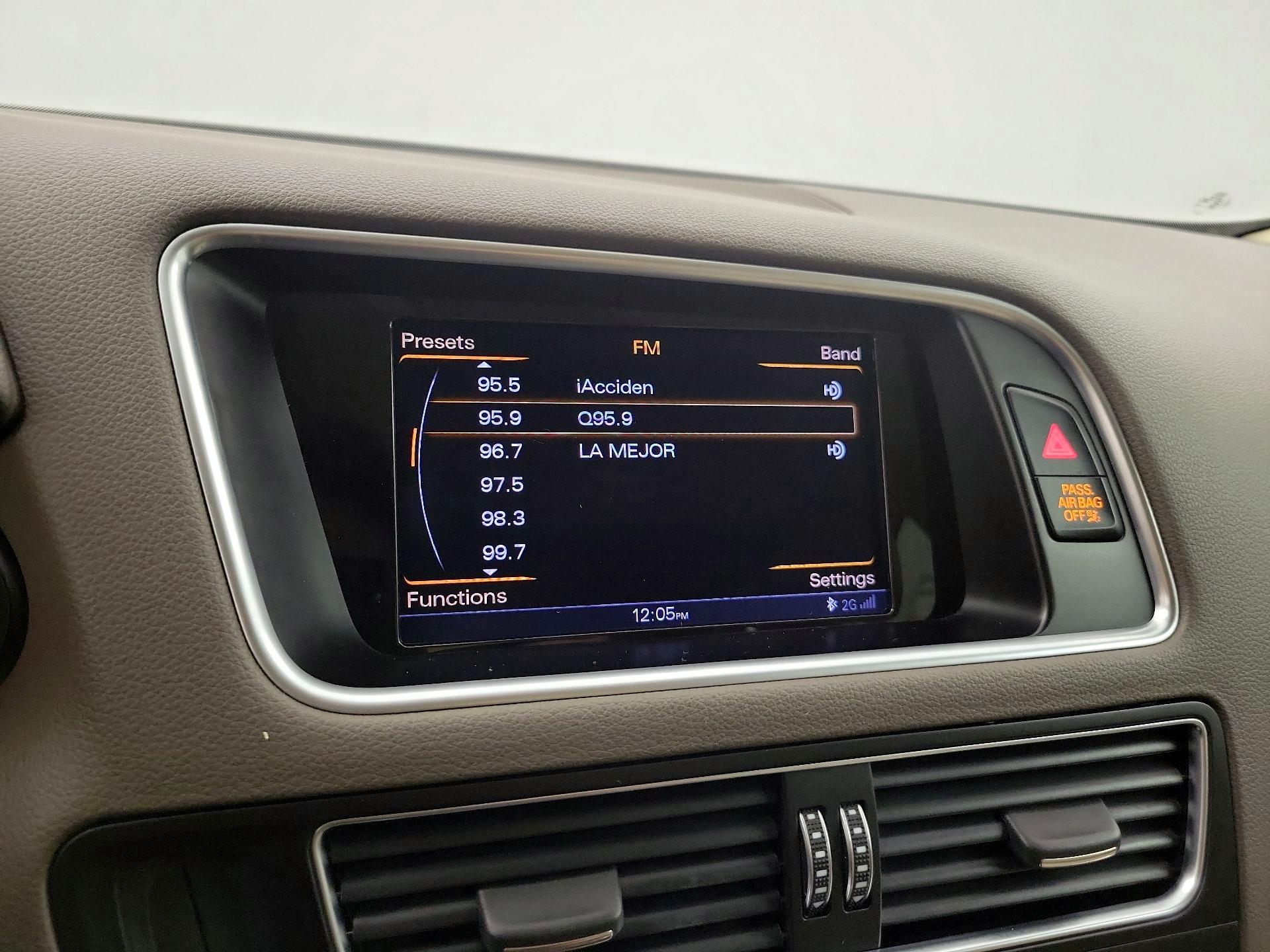 Thumbnail: 2015 Audi Q5 - 16