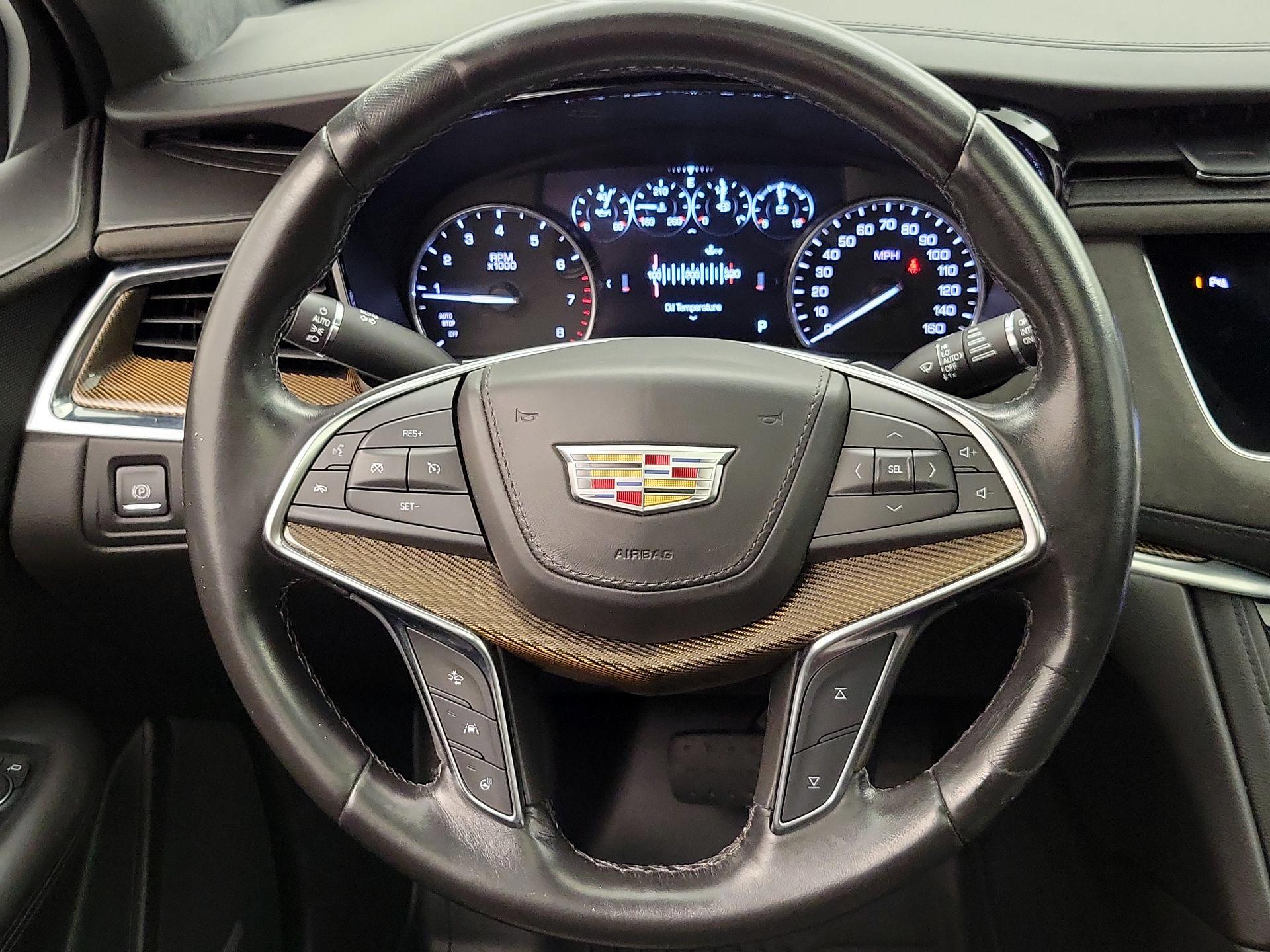 Thumbnail: 2018 Cadillac XT5 - 10