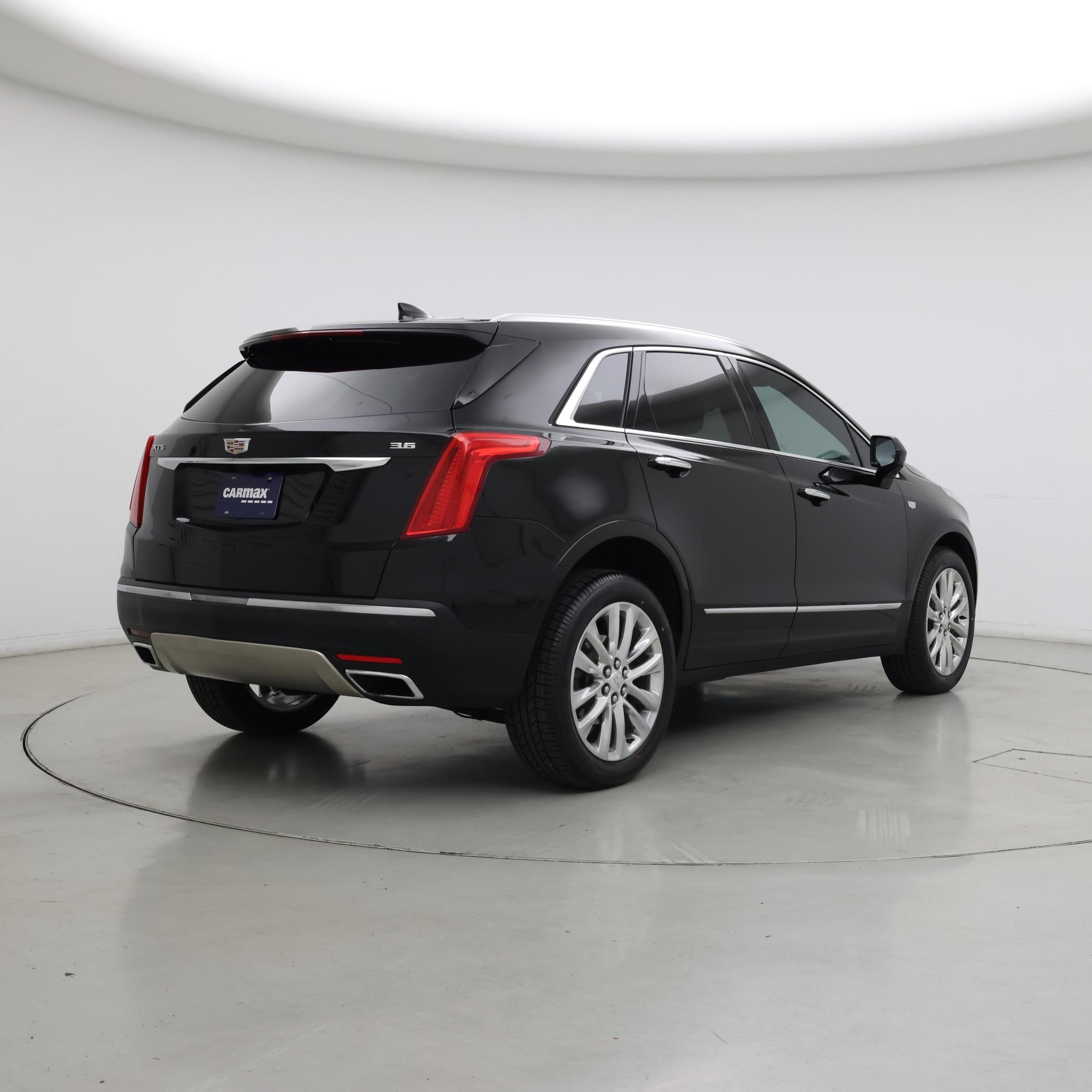 Thumbnail: 2018 Cadillac XT5 - 8