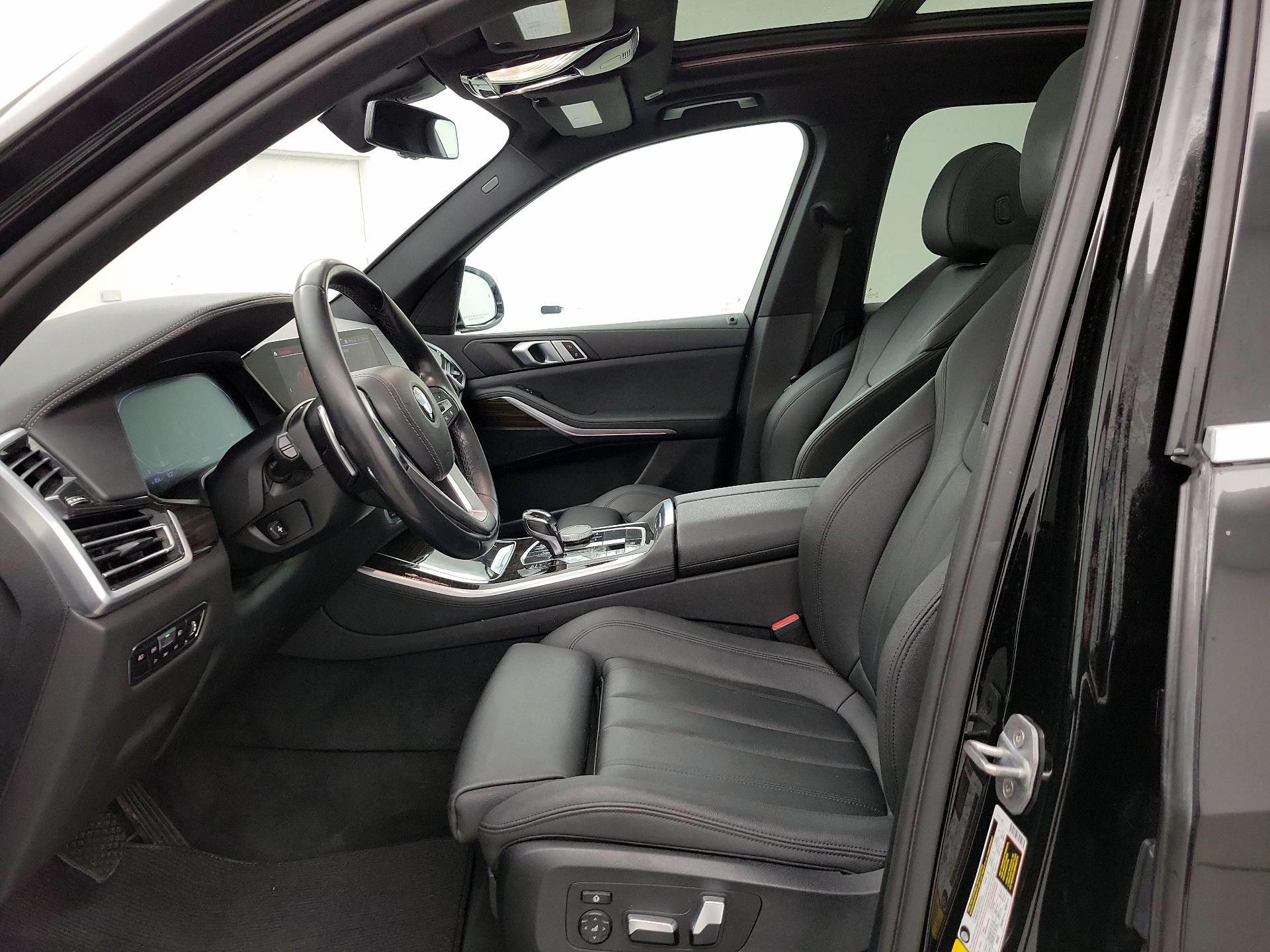 Thumbnail: 2020 BMW X5 - 11