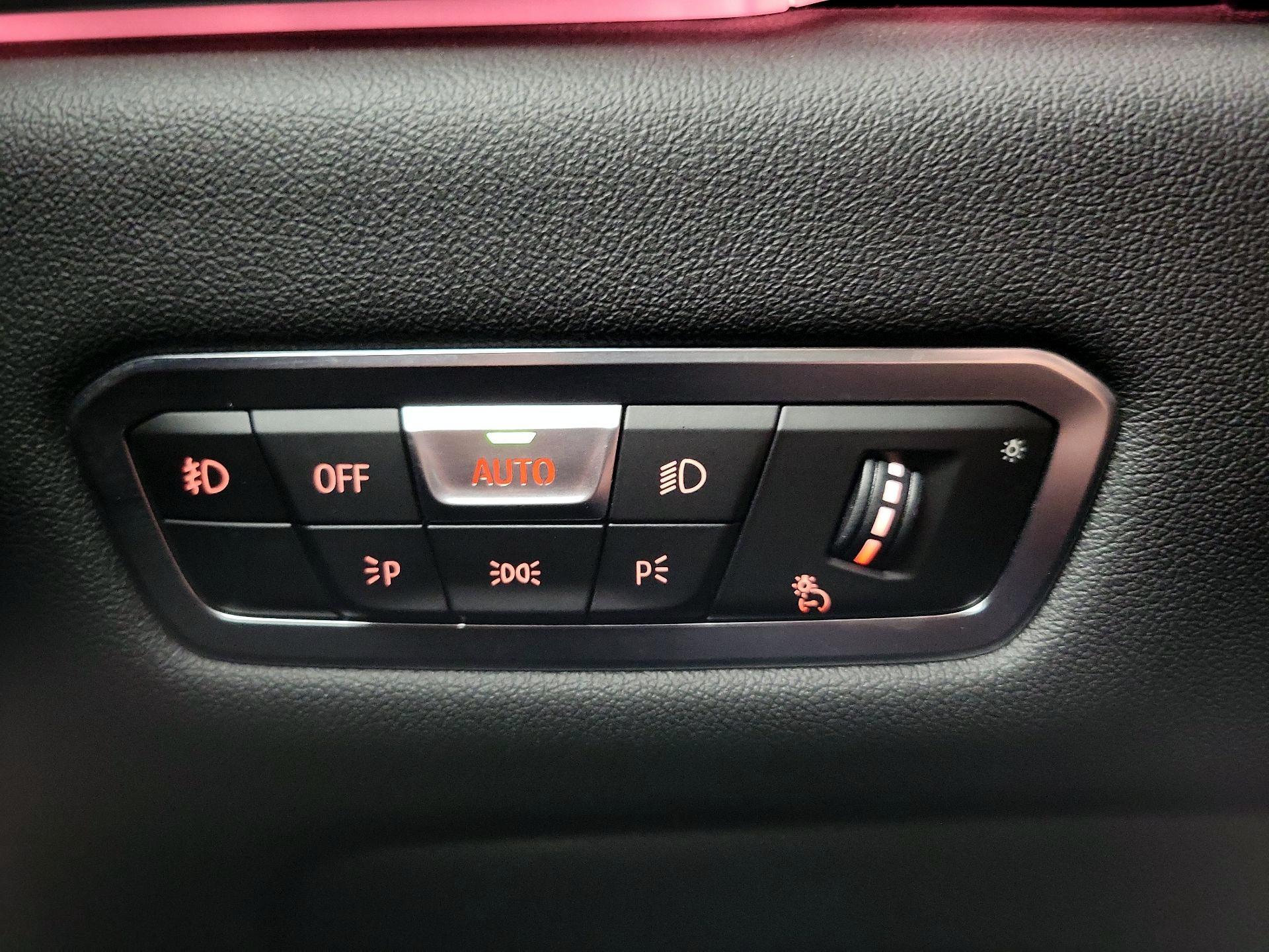 Thumbnail: 2020 BMW X5 - 13