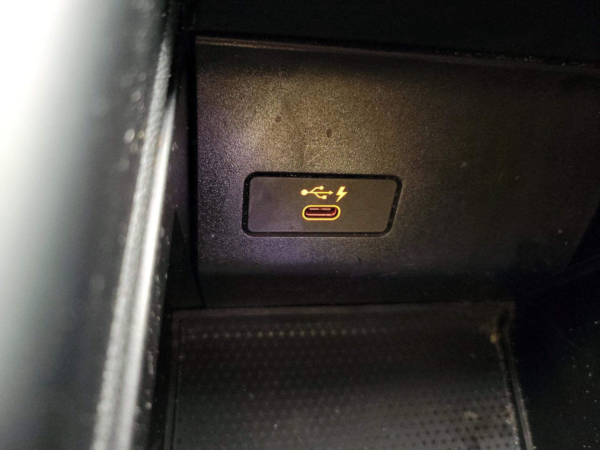 Thumbnail: 2020 BMW X5 - 19