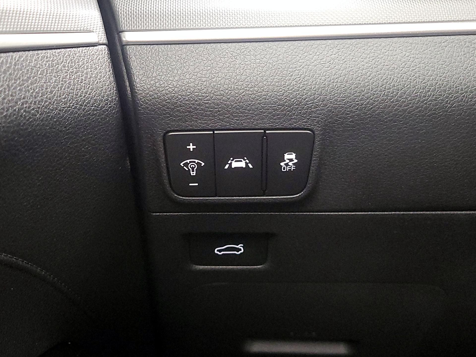 Thumbnail: 2024 Kia K5 - 13