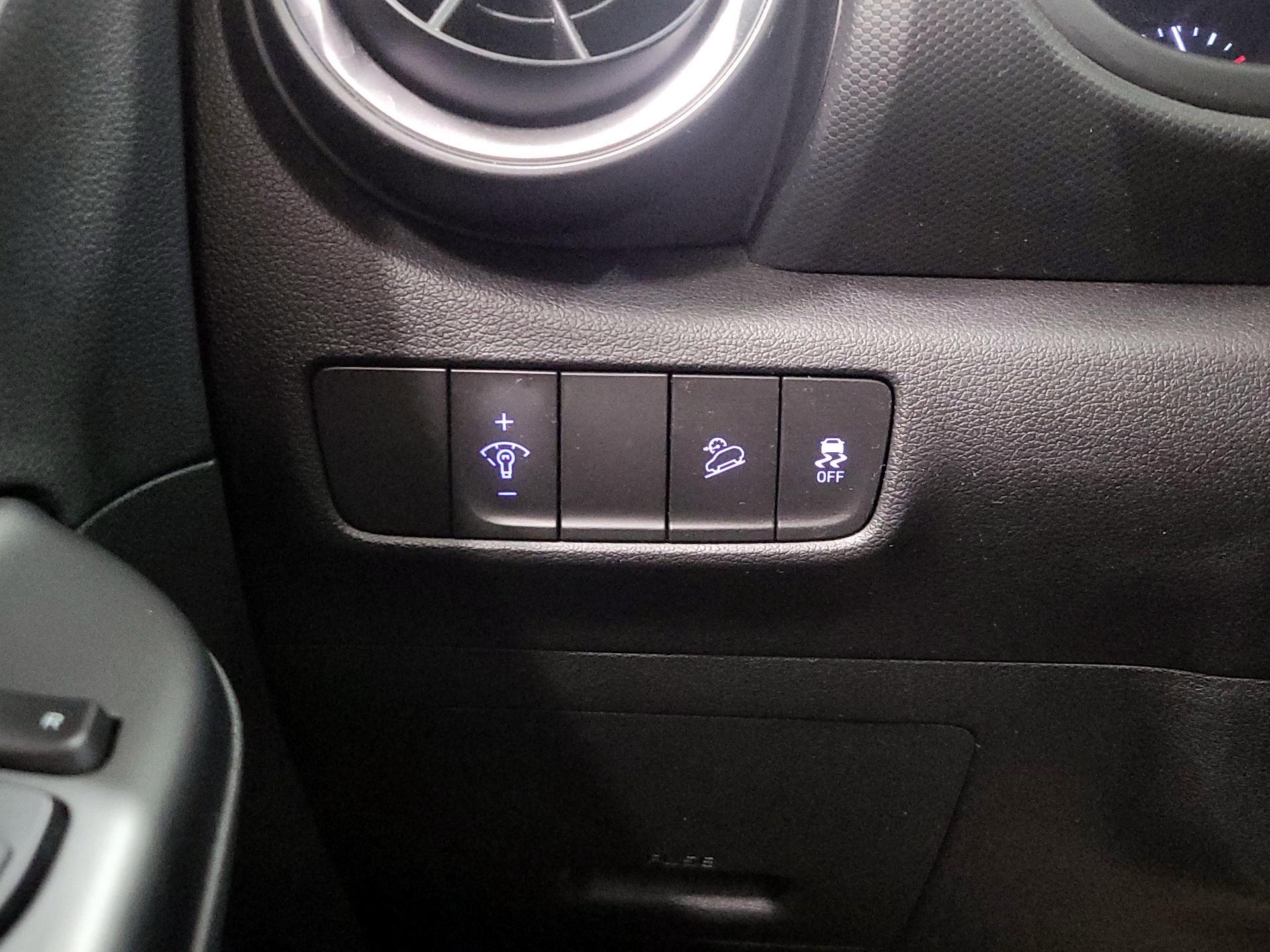 Thumbnail: 2023 Hyundai Kona - 13