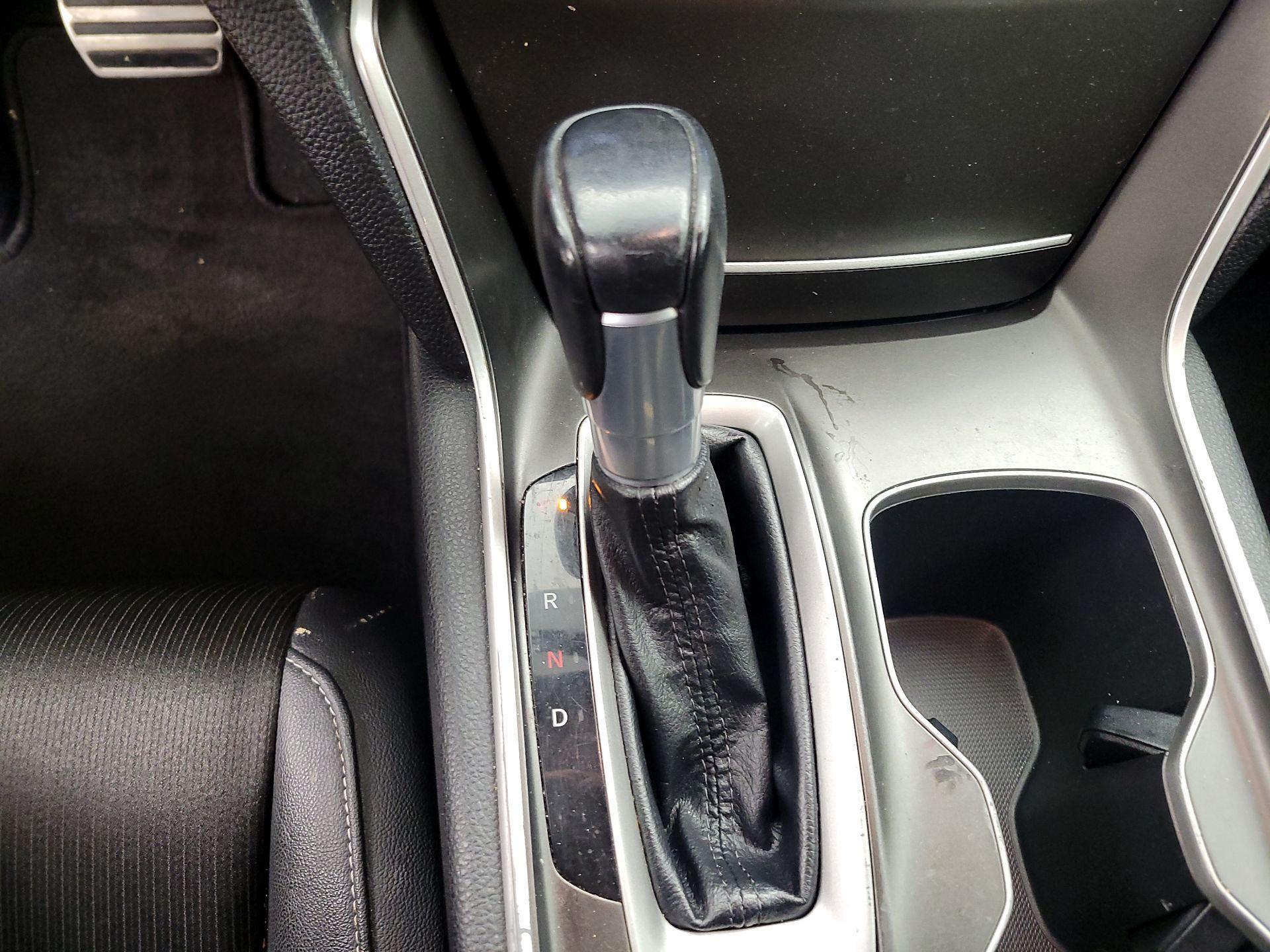 Thumbnail: 2019 Honda Accord - 17