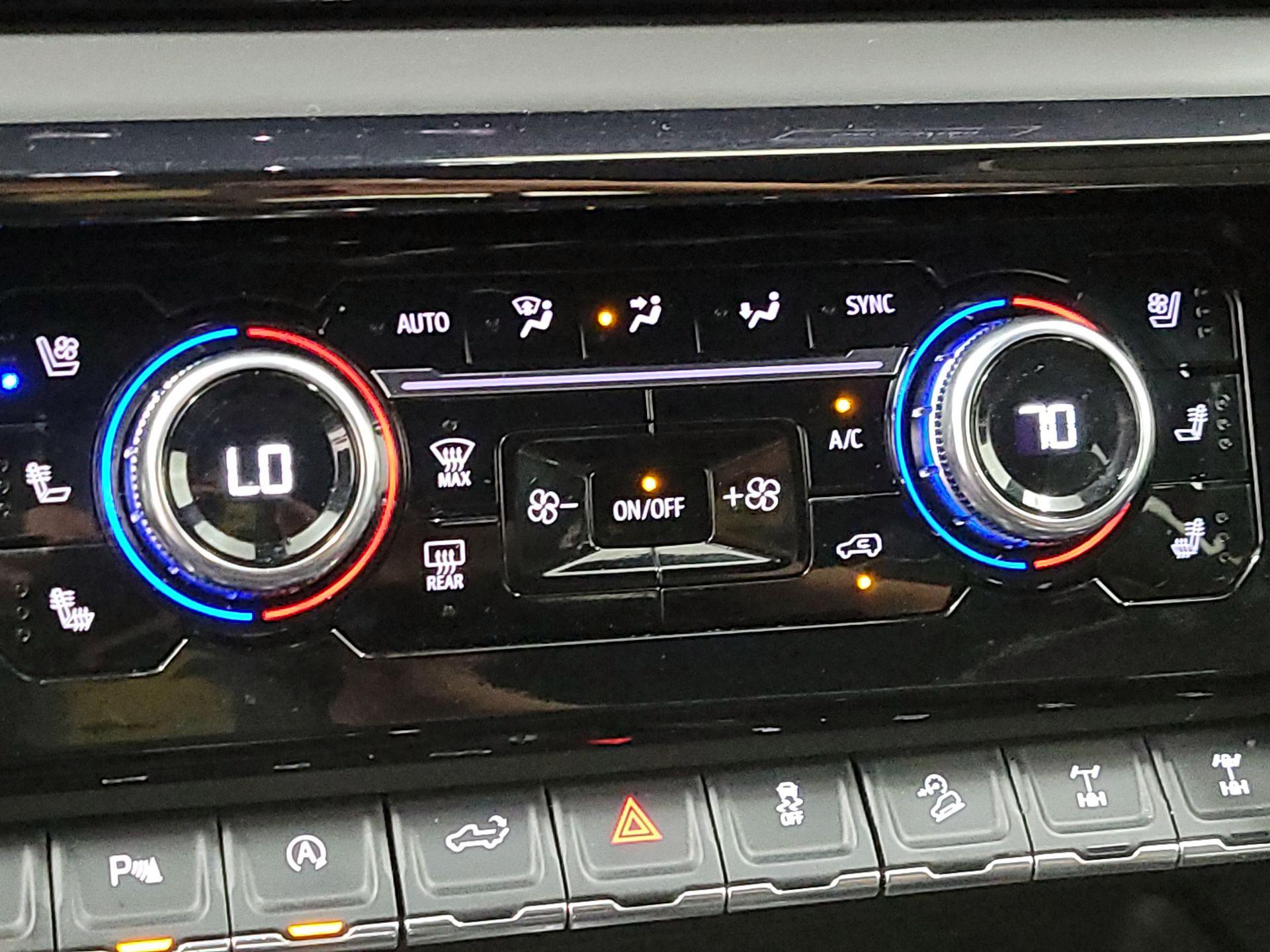 Thumbnail: 2024 GMC Sierra 1500 - 16