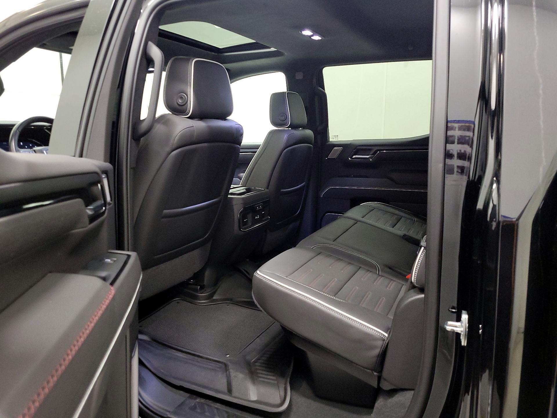 Thumbnail: 2024 GMC Sierra 1500 - 20