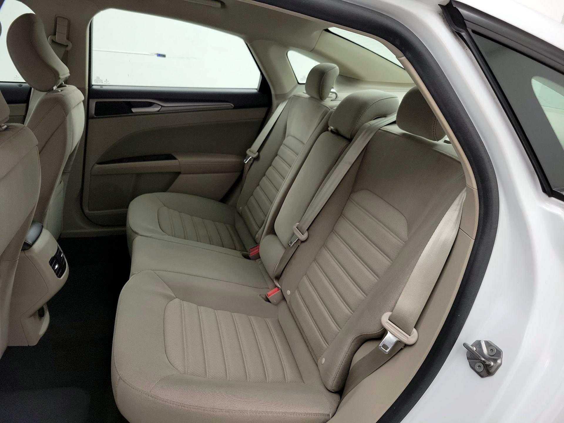 Thumbnail: 2019 Ford Fusion - 19