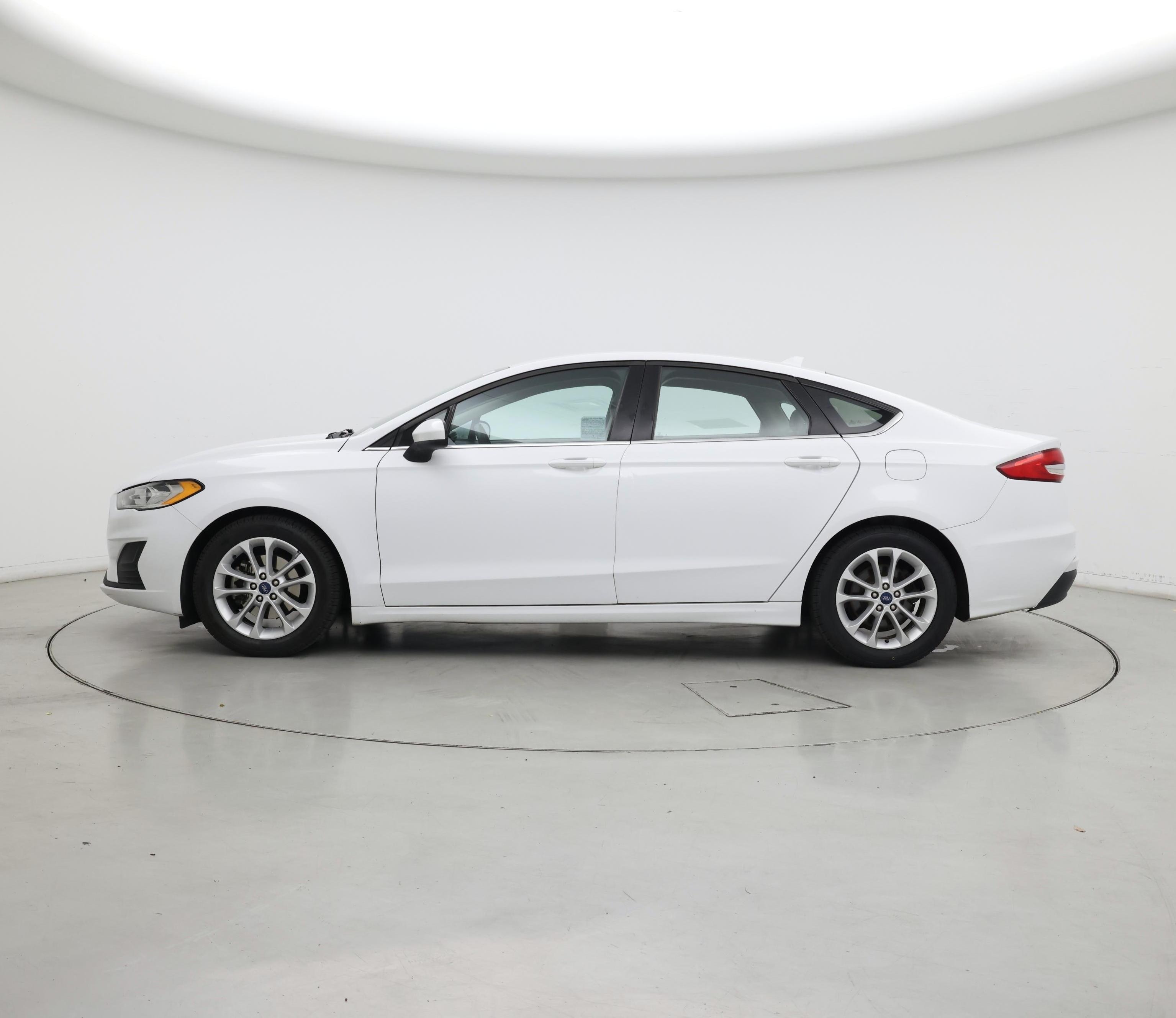 Thumbnail: 2019 Ford Fusion - 3