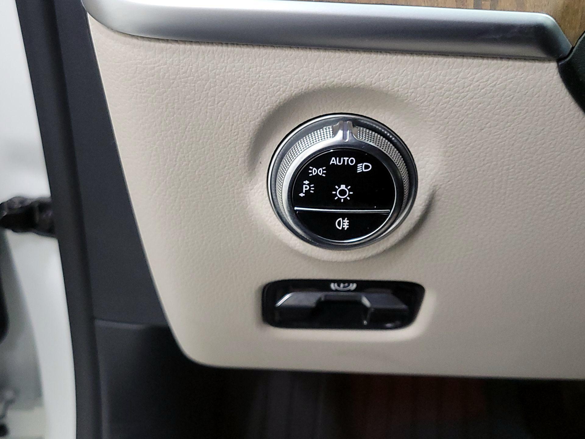 Thumbnail: 2024 Mercedes-Benz C-Class - 13