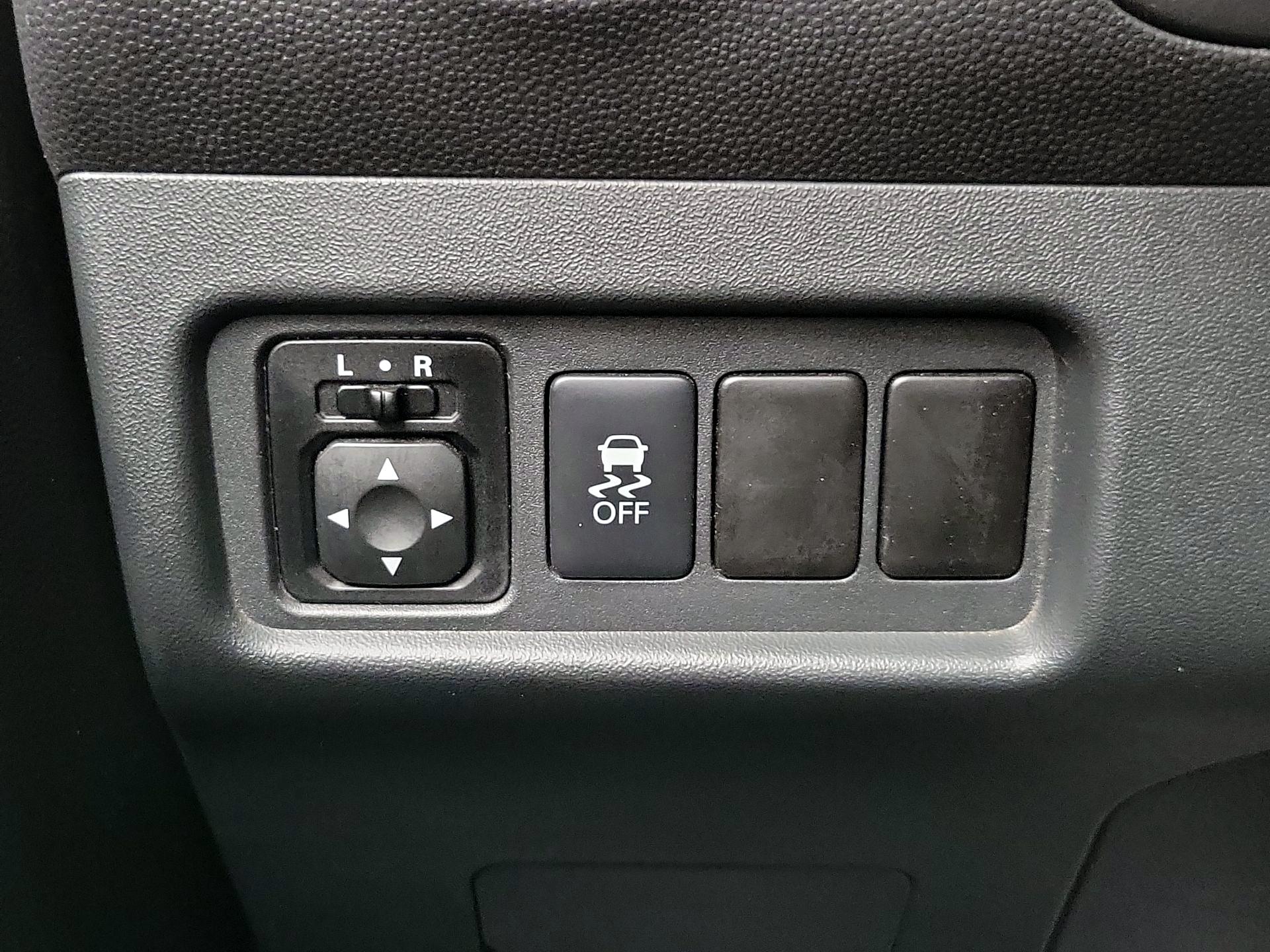 Thumbnail: 2020 Mitsubishi Mirage G4 - 13