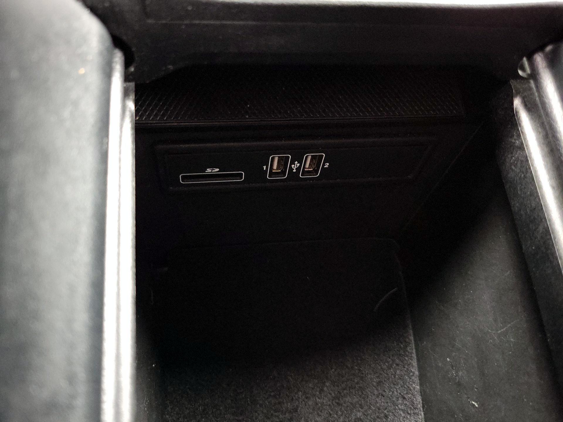 Thumbnail: 2016 Mercedes-Benz GLC - 19