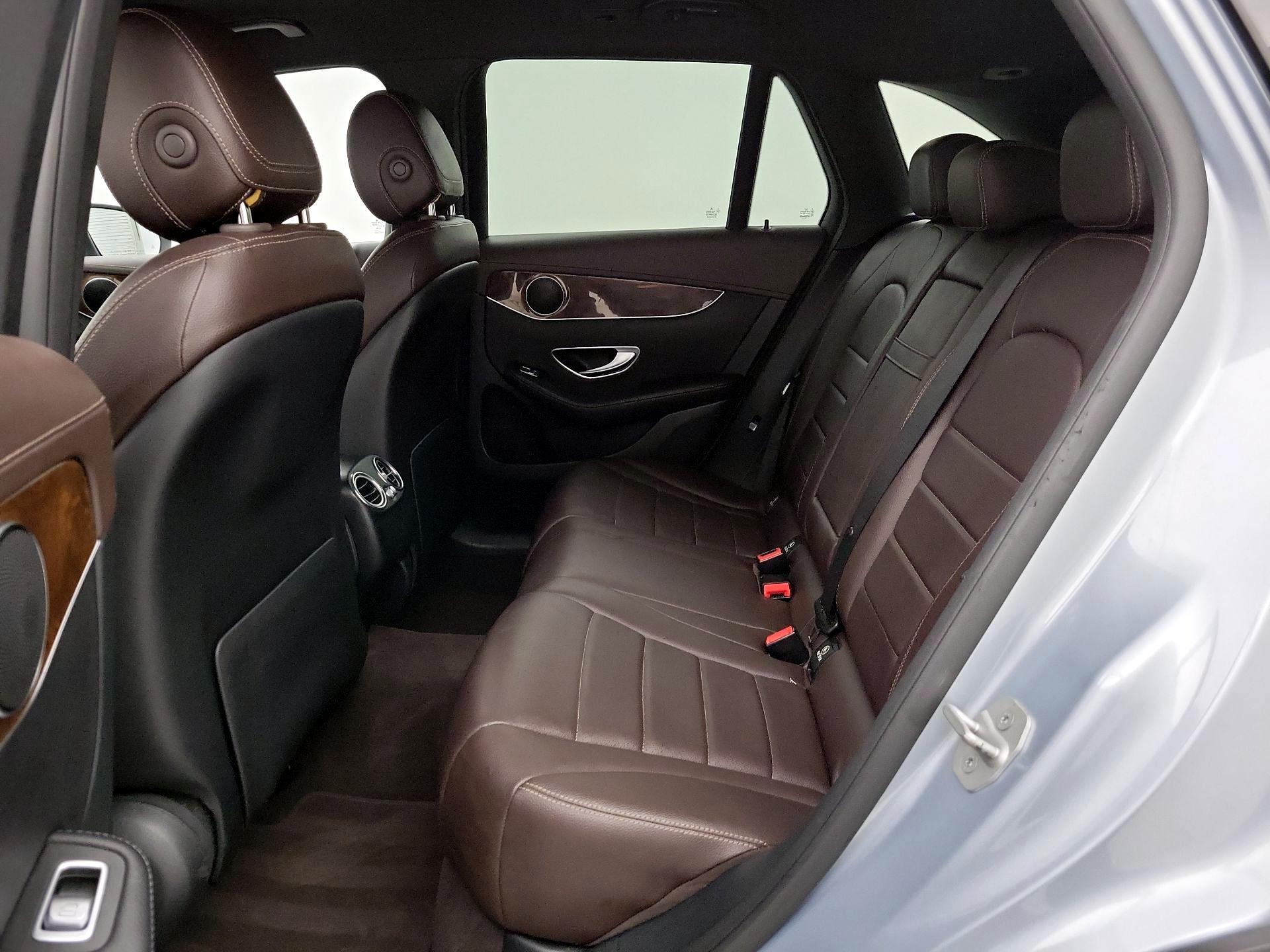 Thumbnail: 2016 Mercedes-Benz GLC - 20