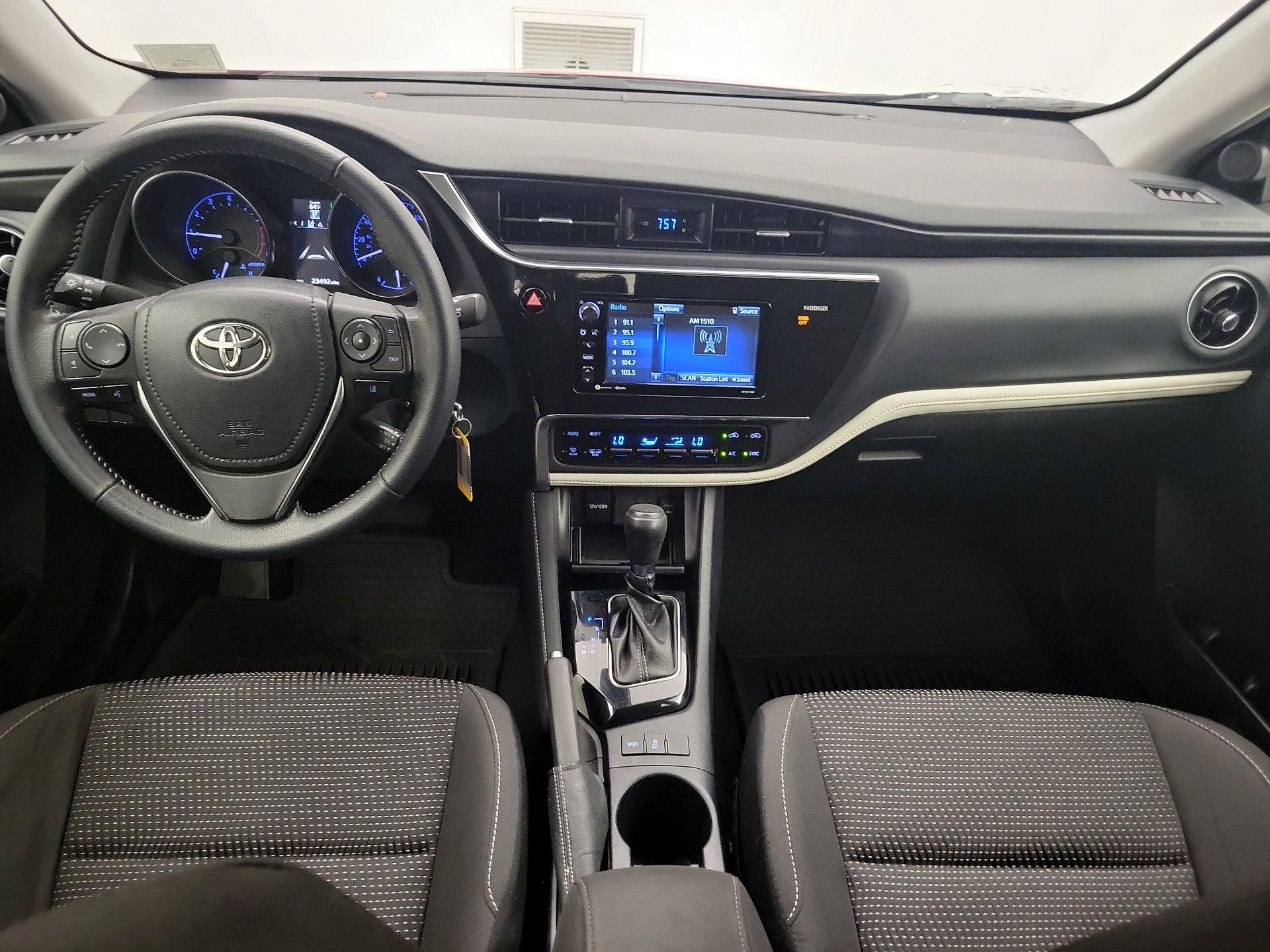 Thumbnail: 2018 Toyota Corolla iM - 9