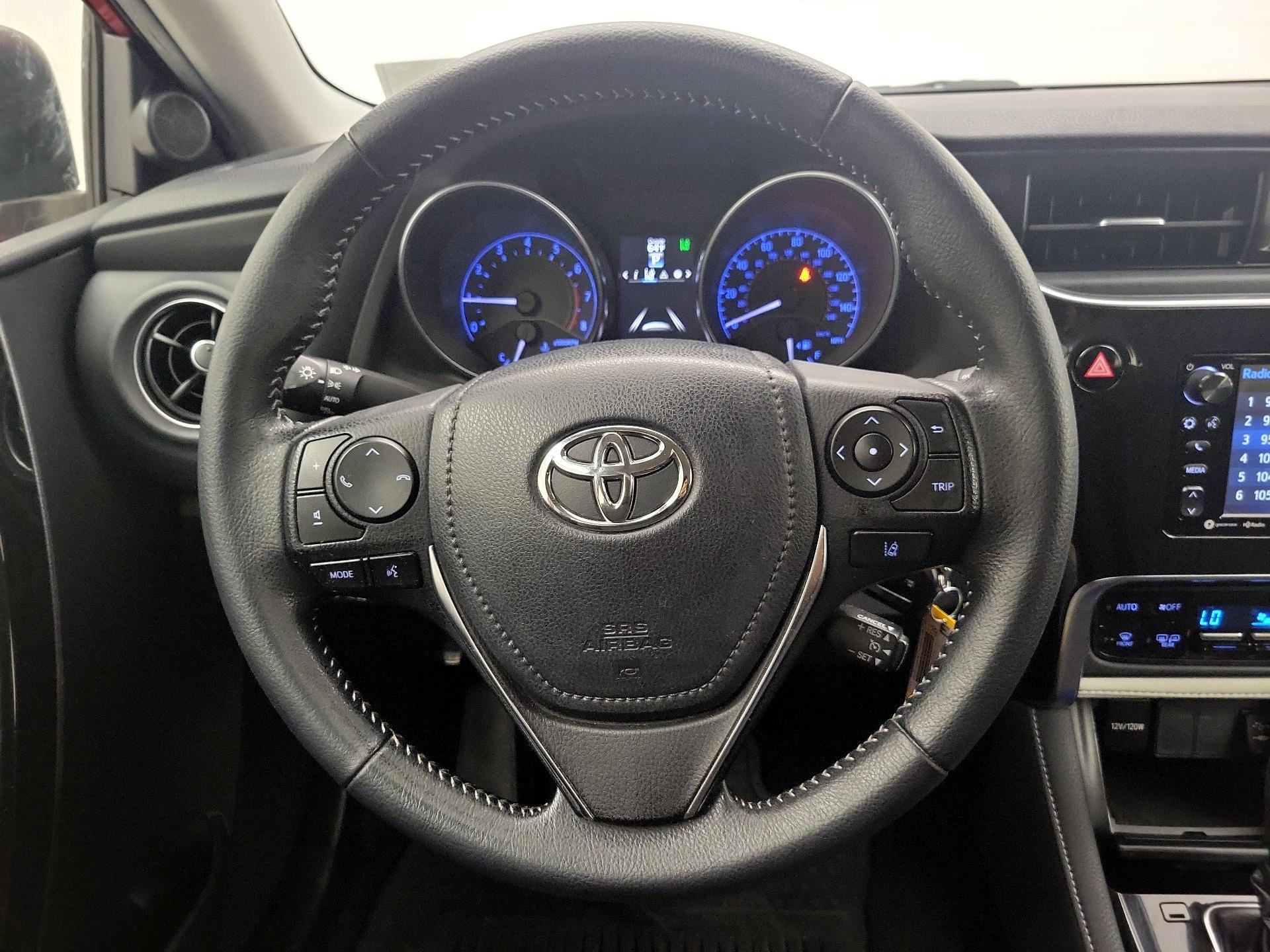 Thumbnail: 2018 Toyota Corolla iM - 10