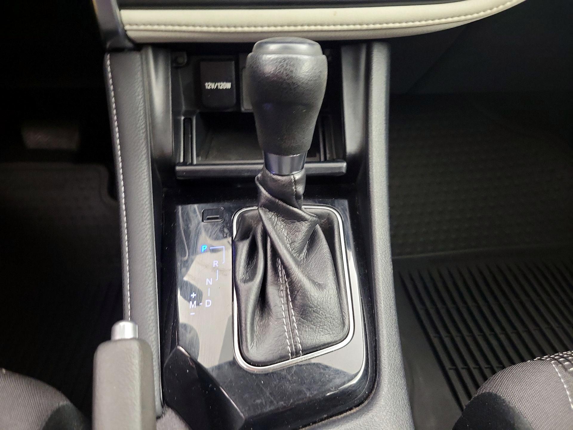 Thumbnail: 2018 Toyota Corolla iM - 17