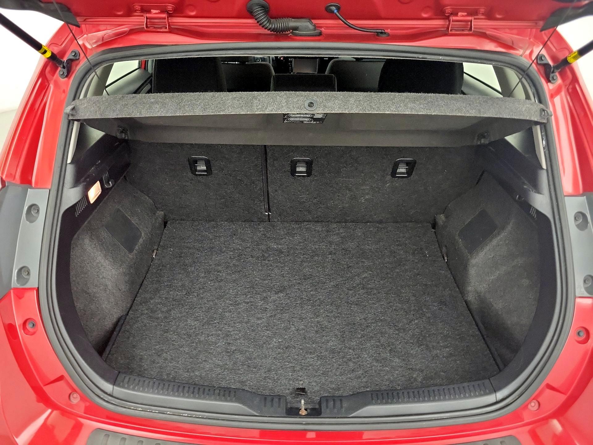 Thumbnail: 2018 Toyota Corolla iM - 20