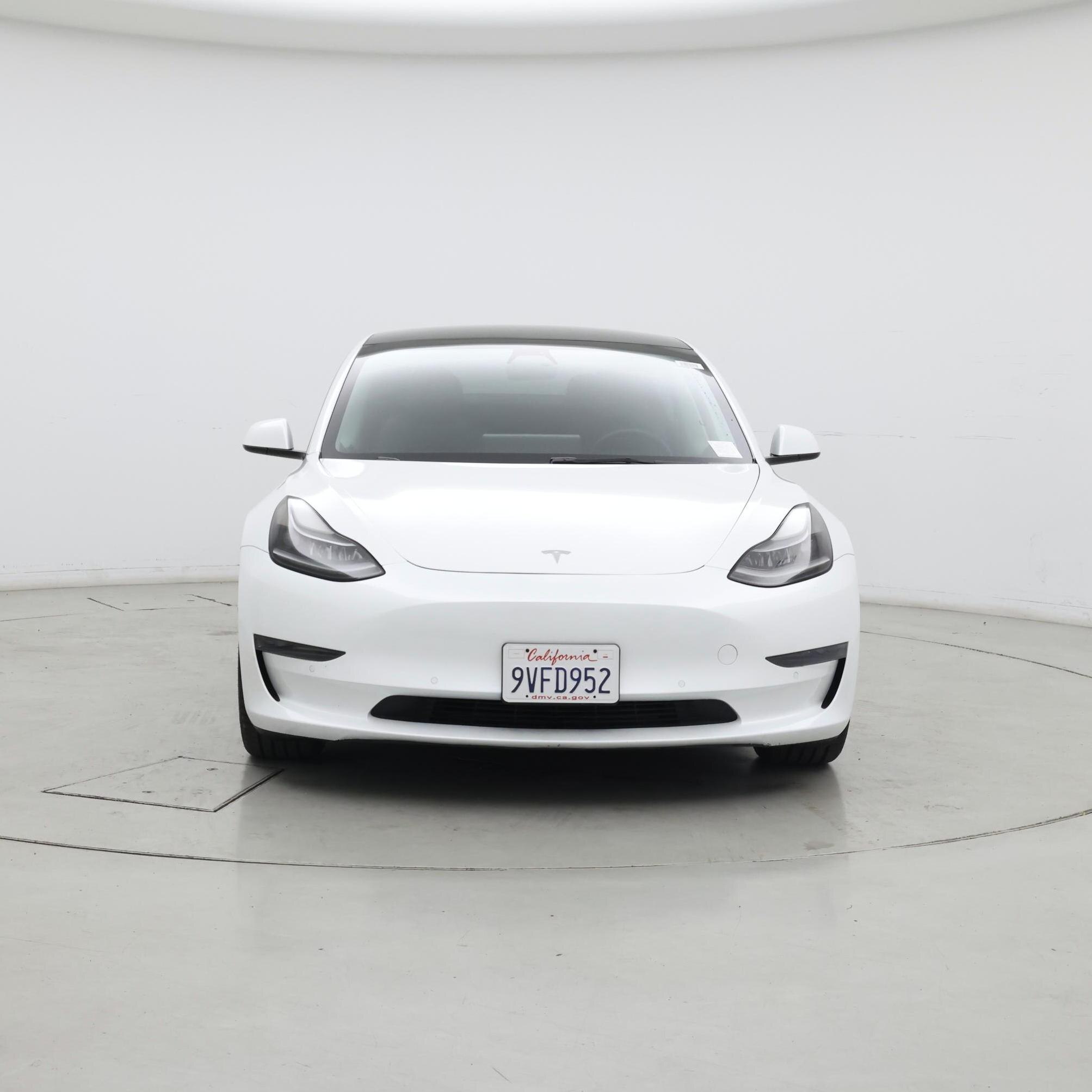 Thumbnail: 2022 Tesla Model 3 - 5
