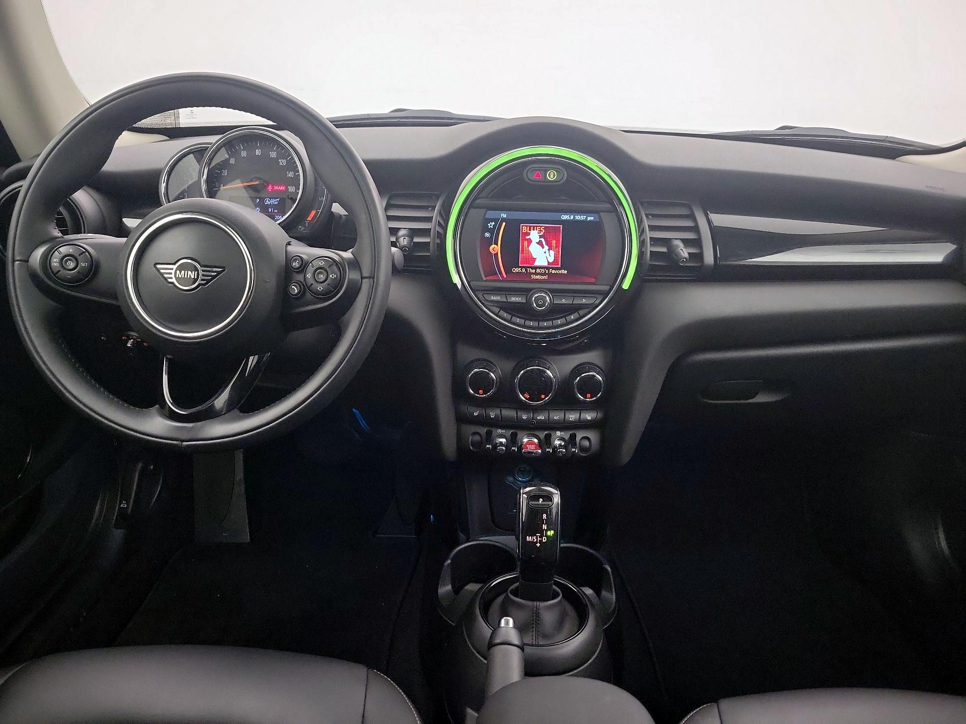 Thumbnail: 2021 MINI Cooper Hardtop - 9