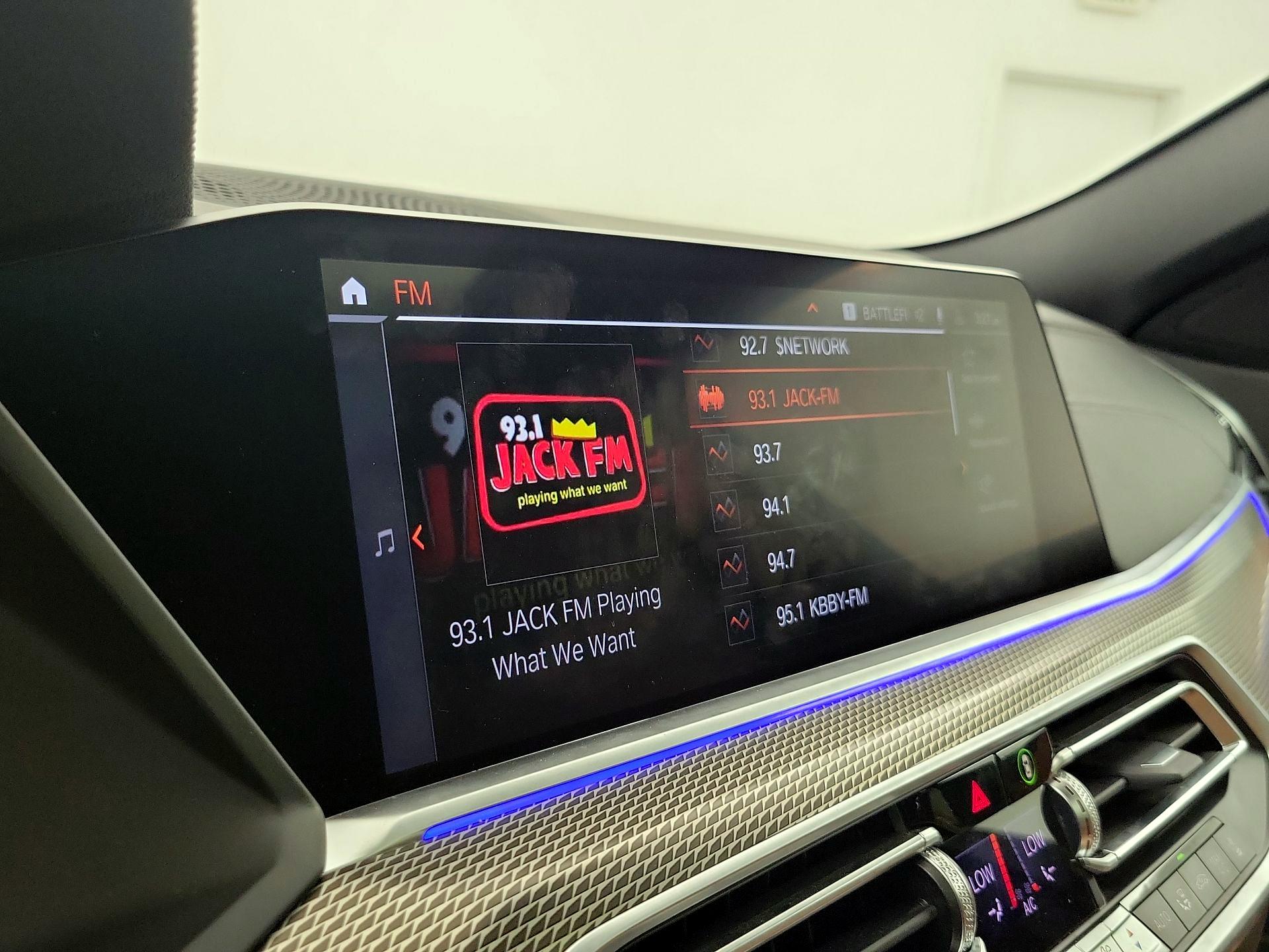 Thumbnail: 2023 BMW X6 - 16