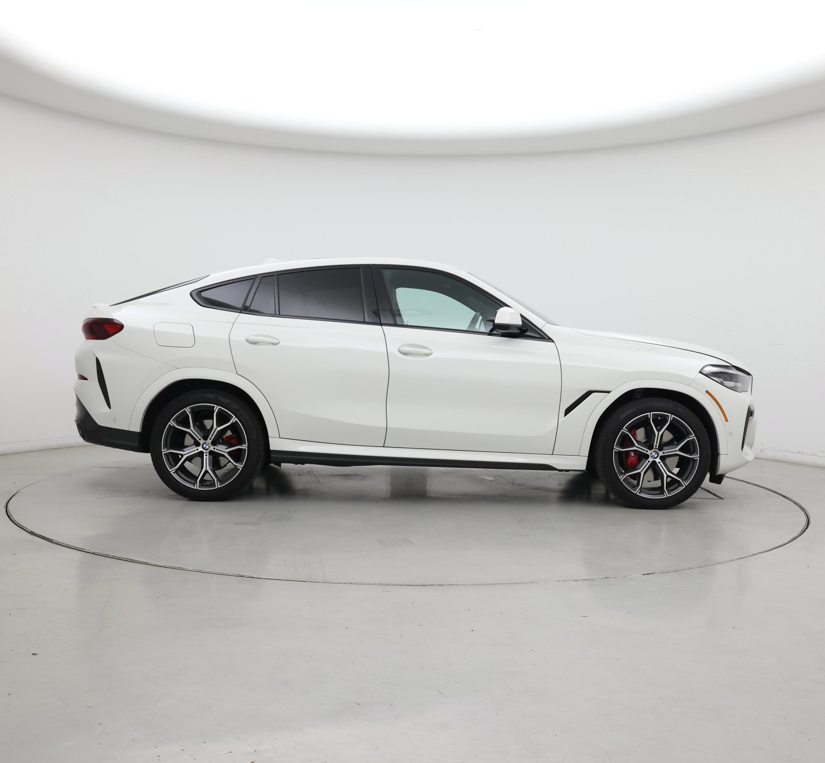Thumbnail: 2023 BMW X6 - 7