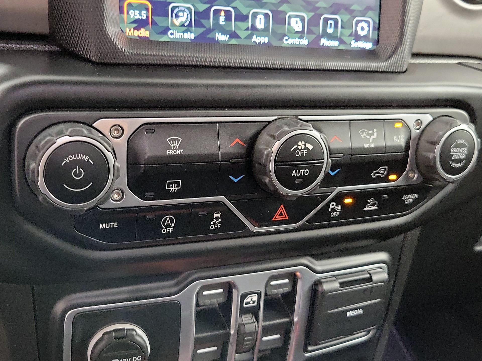 Thumbnail: 2021 Jeep Wrangler - 17