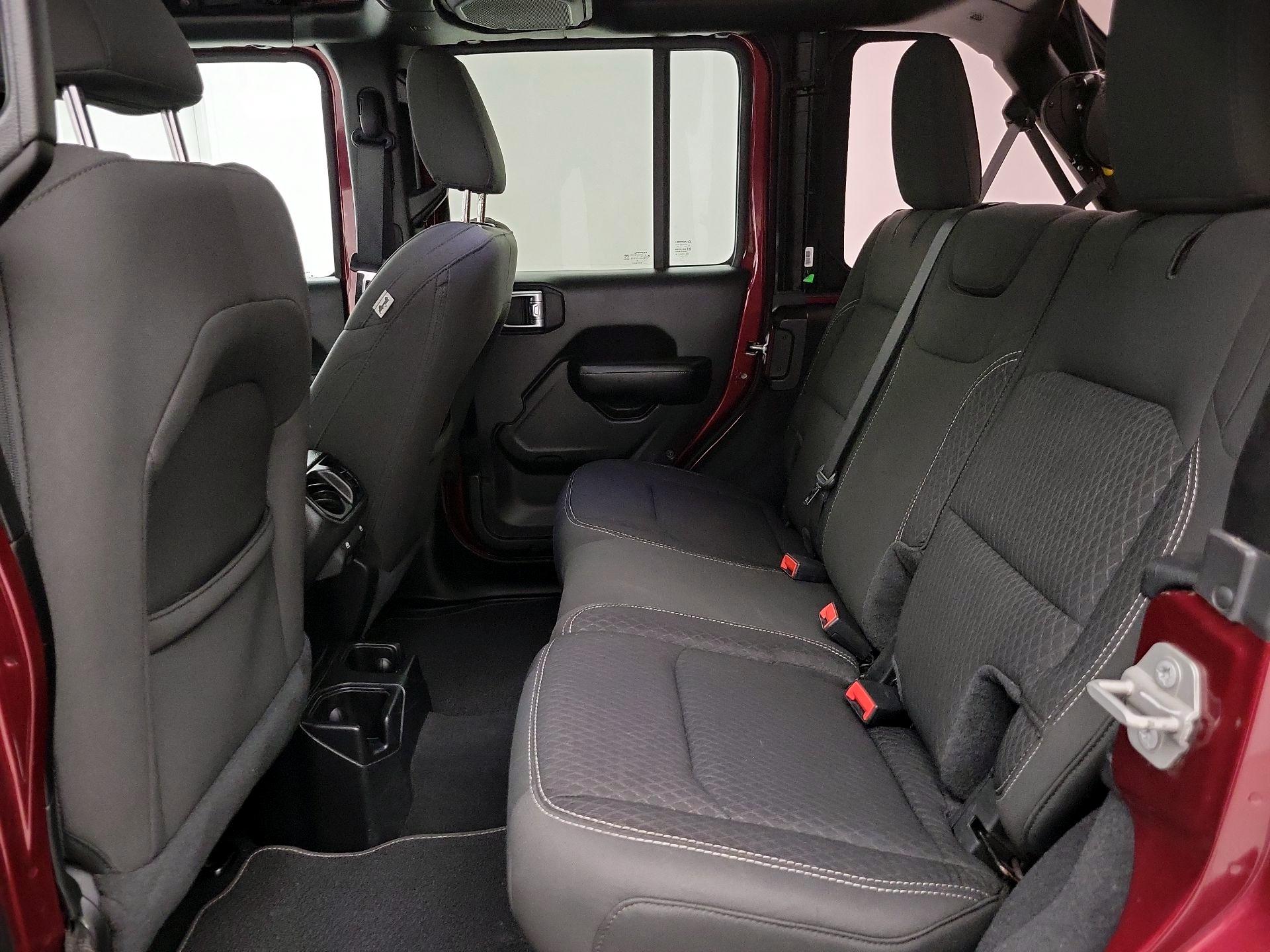 Thumbnail: 2021 Jeep Wrangler - 20