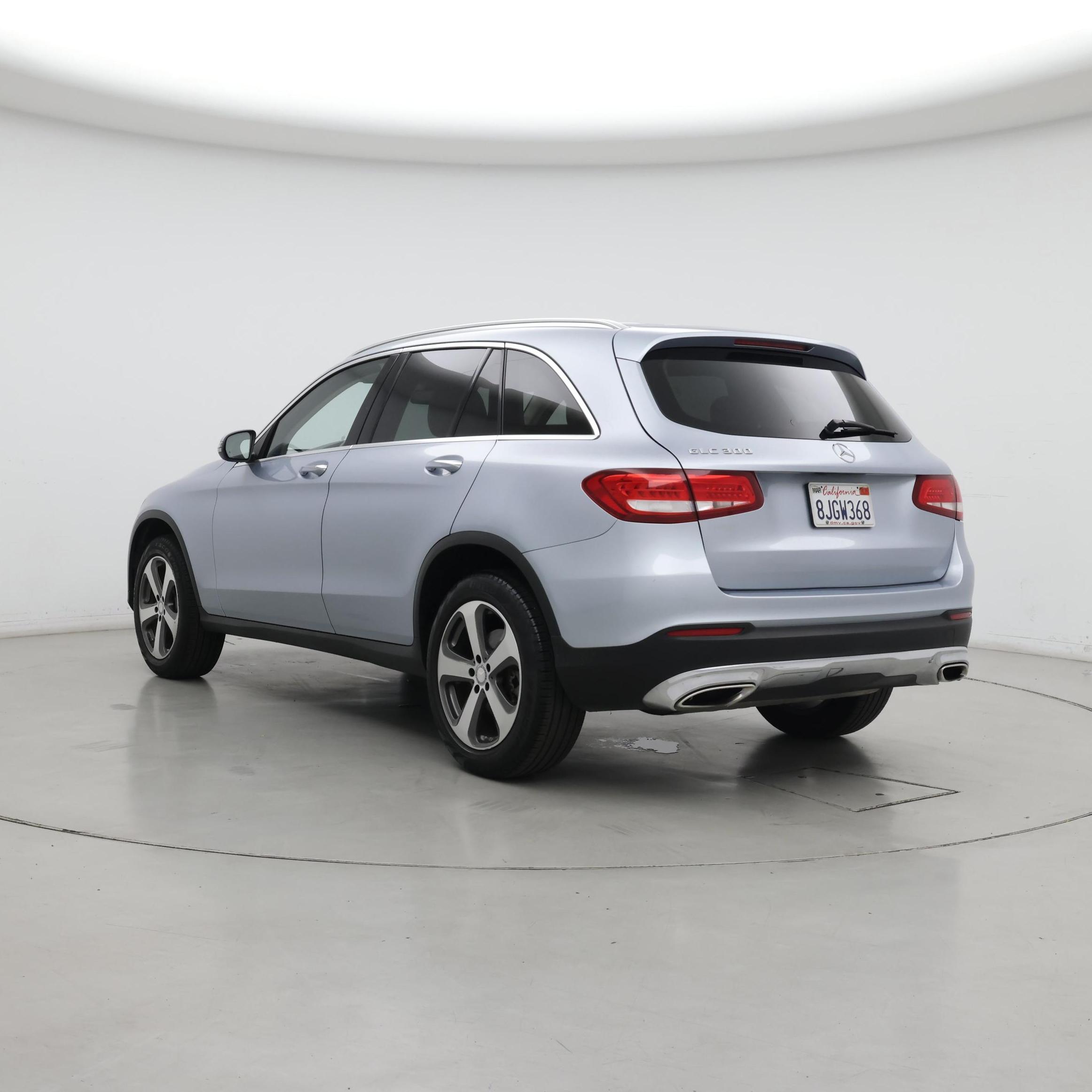 Thumbnail: 2016 Mercedes-Benz GLC - 2